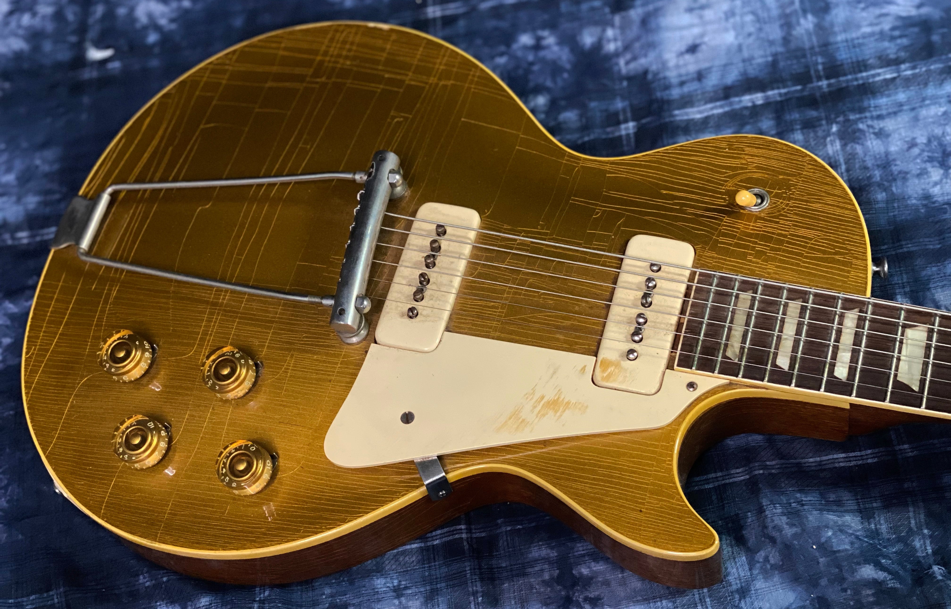 1952 Gibson Les Paul Standard Gold Top with Trapeze Tailpiece and P90 Pick-Ups
