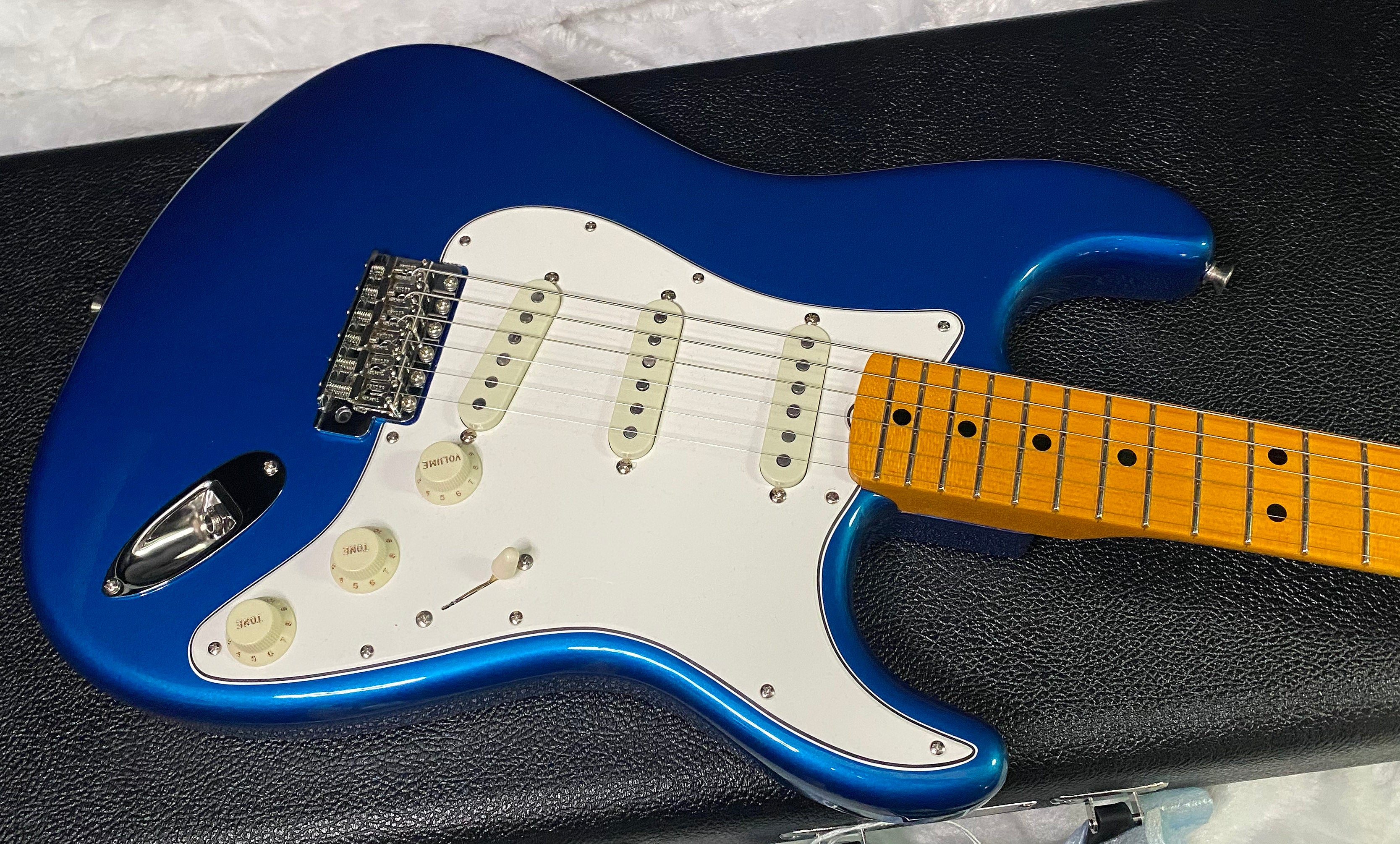 NEW! Fender Custom Shop Special Run '69 Stratocaster NOS Gloss Finish - Handwound P/U's - Aquamarine Metallic - Reverse Matching Headstock - 8.2 lbs - Authorized Dealer - SUPER RARE! G07473