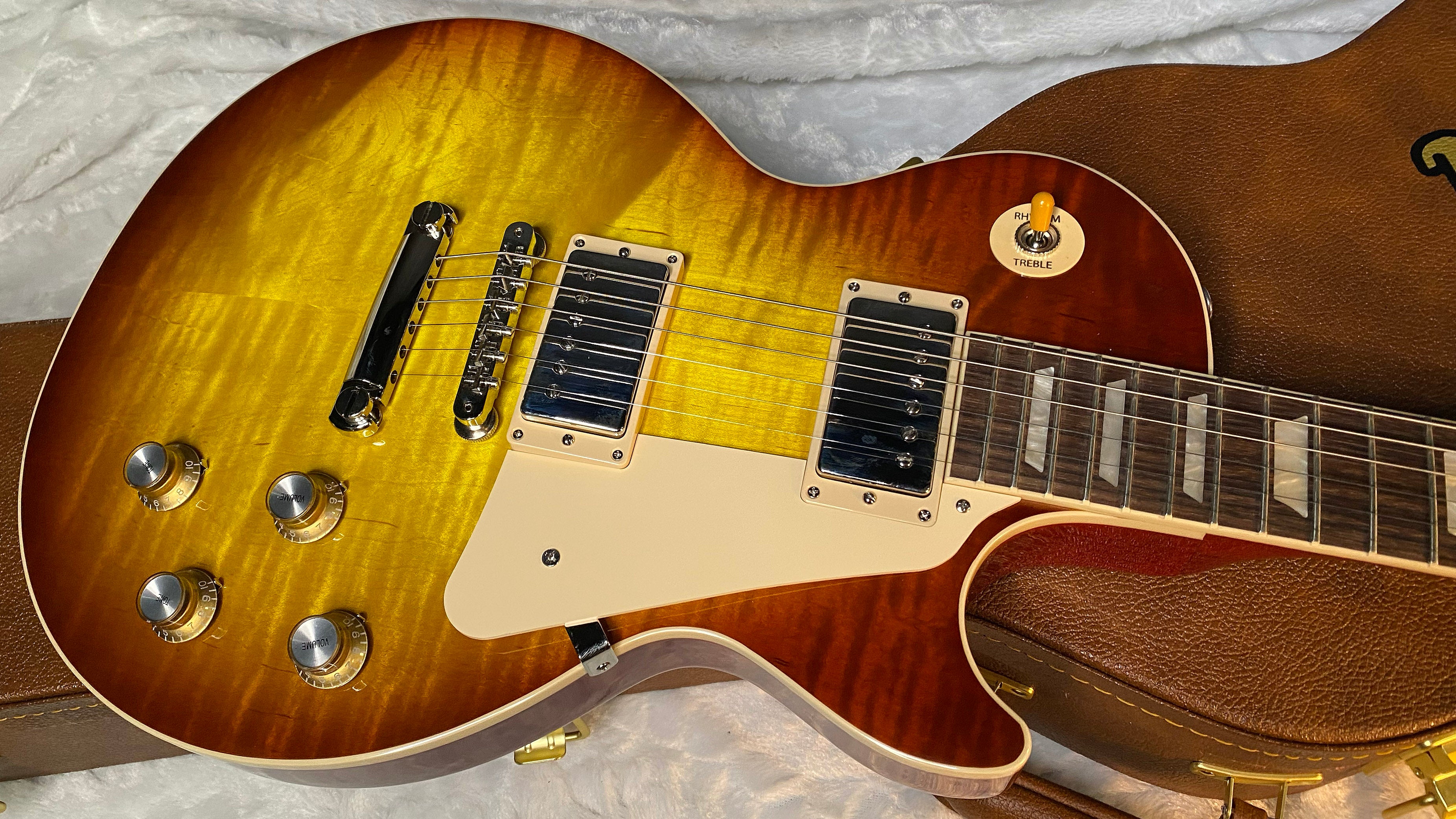 NEW! Gibson Les Paul 60's Standard Iced Tea - Authorized Dealer - Beautiful Flame Maple Top - 10.1 lbs - G05964