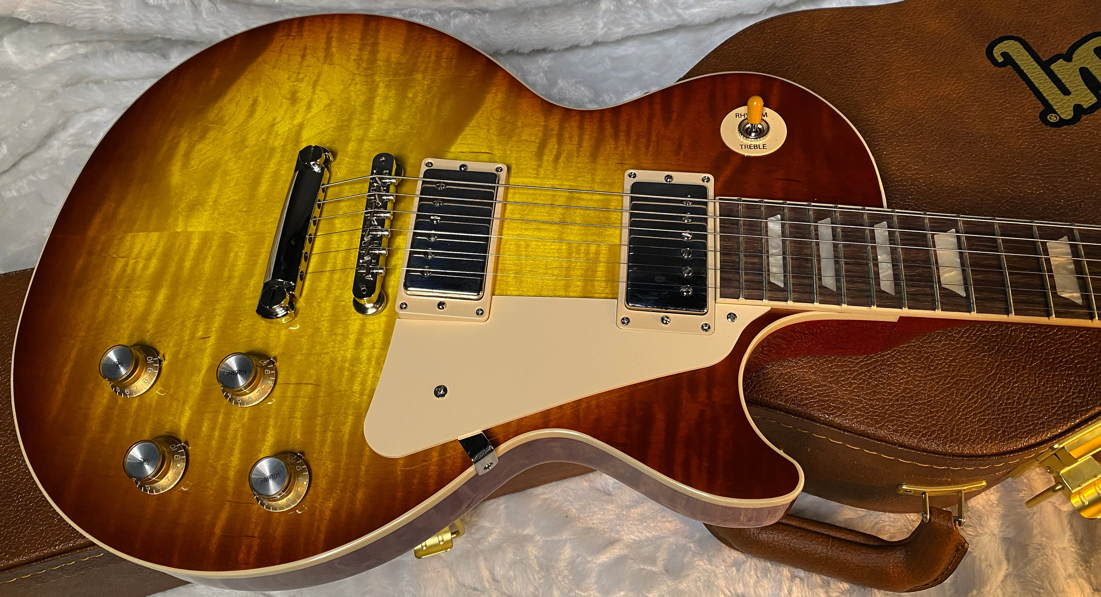 NEW! Gibson Les Paul 60's Standard Iced Tea - Authorized Dealer - Beautiful Flame Maple Top - 10.1 lbs - G05964