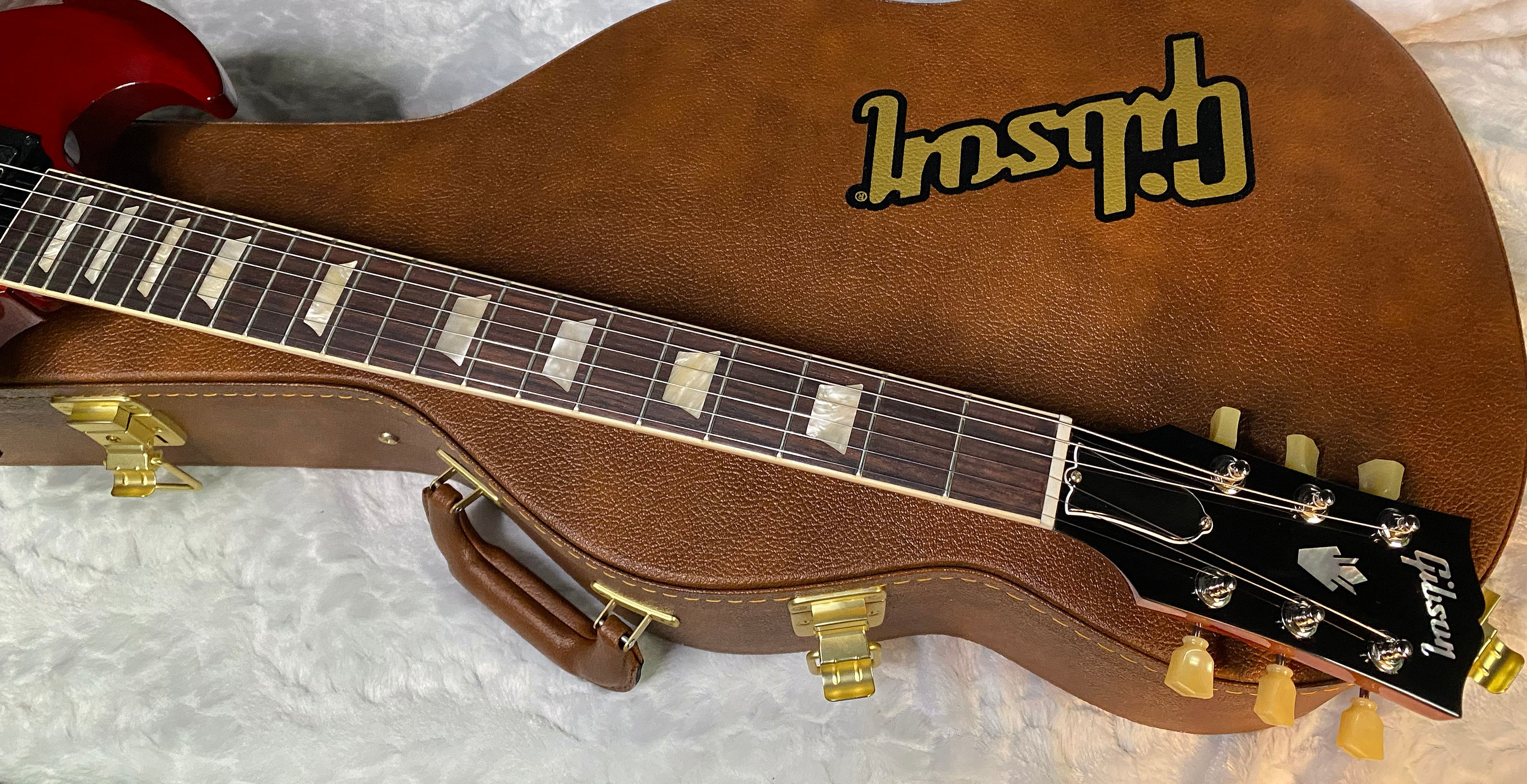 NEW! Gibson SG Standard '61 Maestro Vibrola Vintage Cherry - 7.25 lbs - Authorized Dealer! G05958