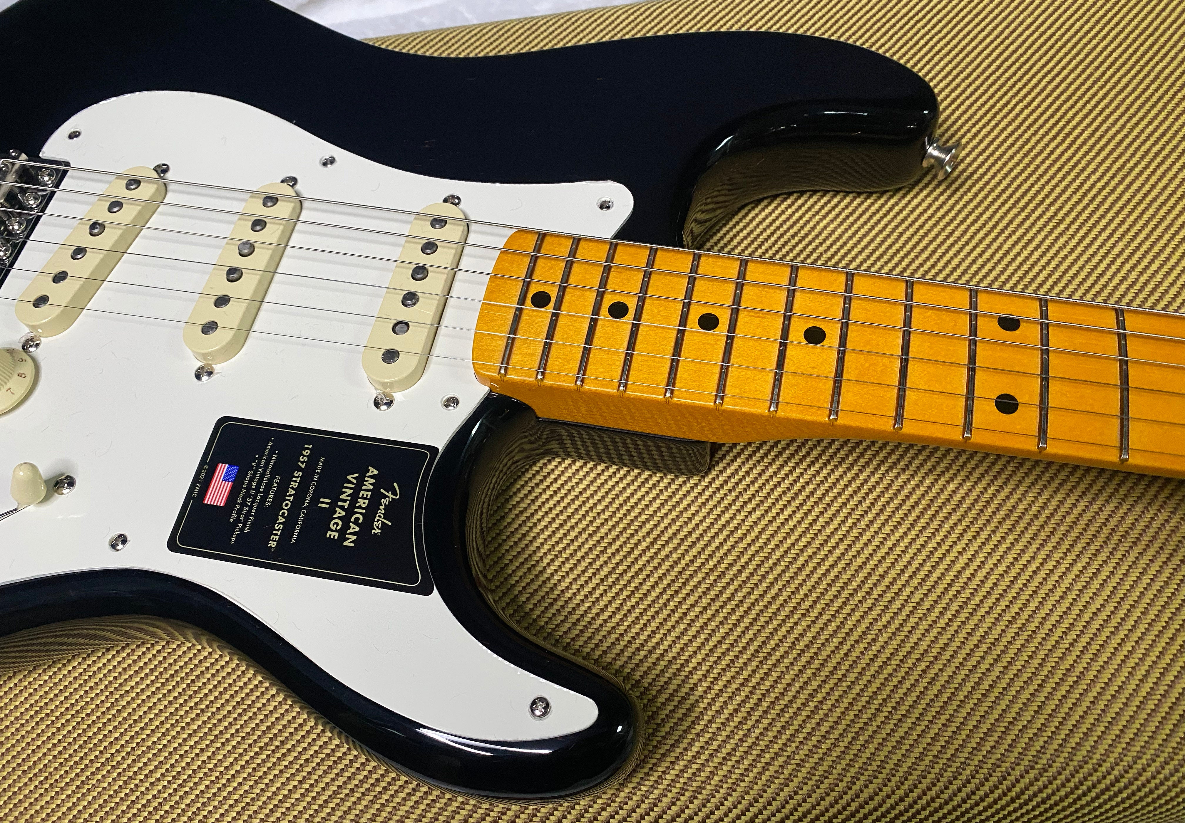 NEW ! Fender American Vintage II 1957 Stratocaster - Maple Fingerboard - Black - 7.5lbs - Authorized Dealer - G07486