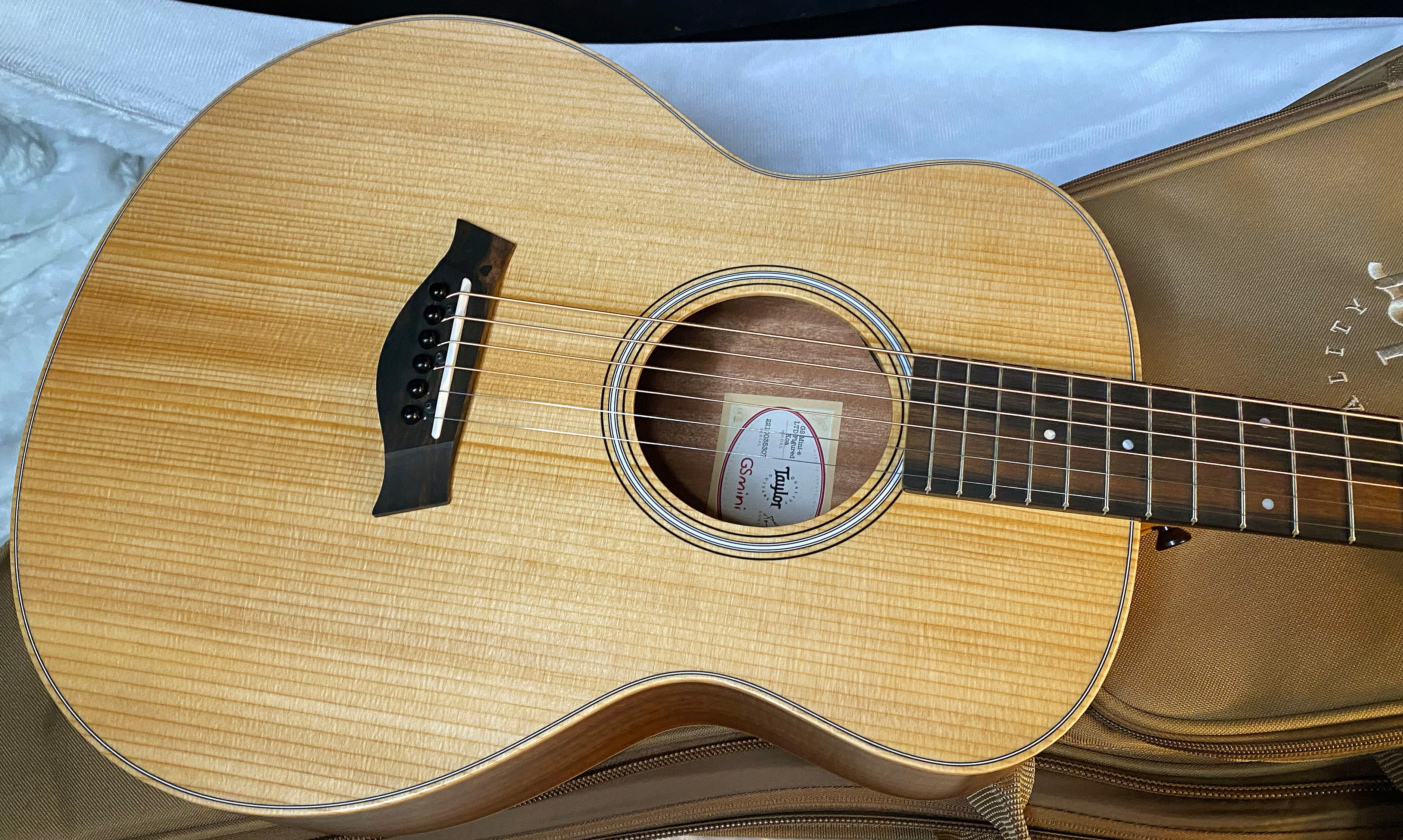 NEW! Taylor GS Mini-e LTD AAA Figured Koa - Natural - Authorized Dealer - Absolutely Beautiful! 3.7lbs - Gig Bag - Authorized Dealer - G06042
