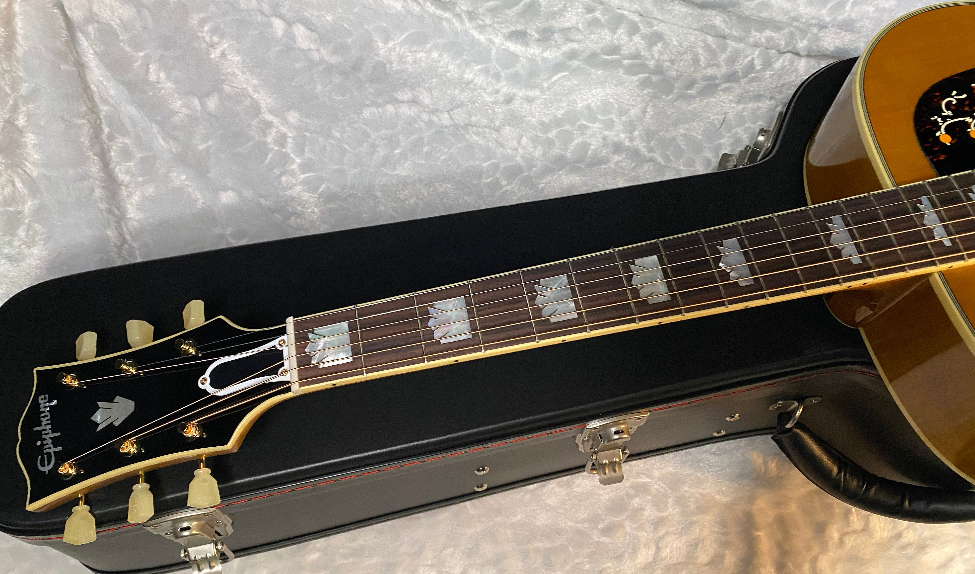 NEW ! Epiphone Inspired by 1957 Gibson SJ-200 J-200 Original Case - Authorized Dealer - 5.3lbs - G05401