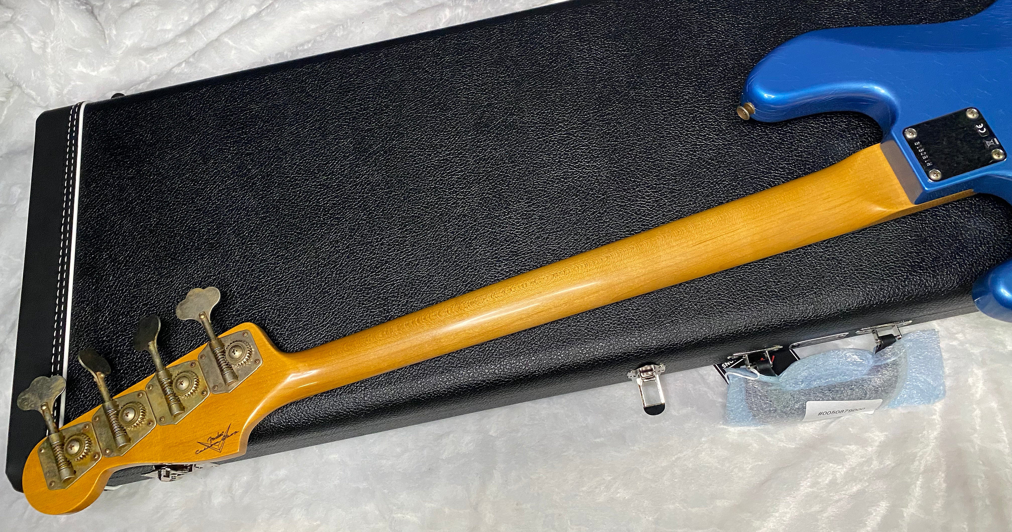 NEW! Fender Custom Shop 64 Jazz Bass Relic - Lake Placid Blue Finish - 9.4 lbs - Authorized Dealer - G07507