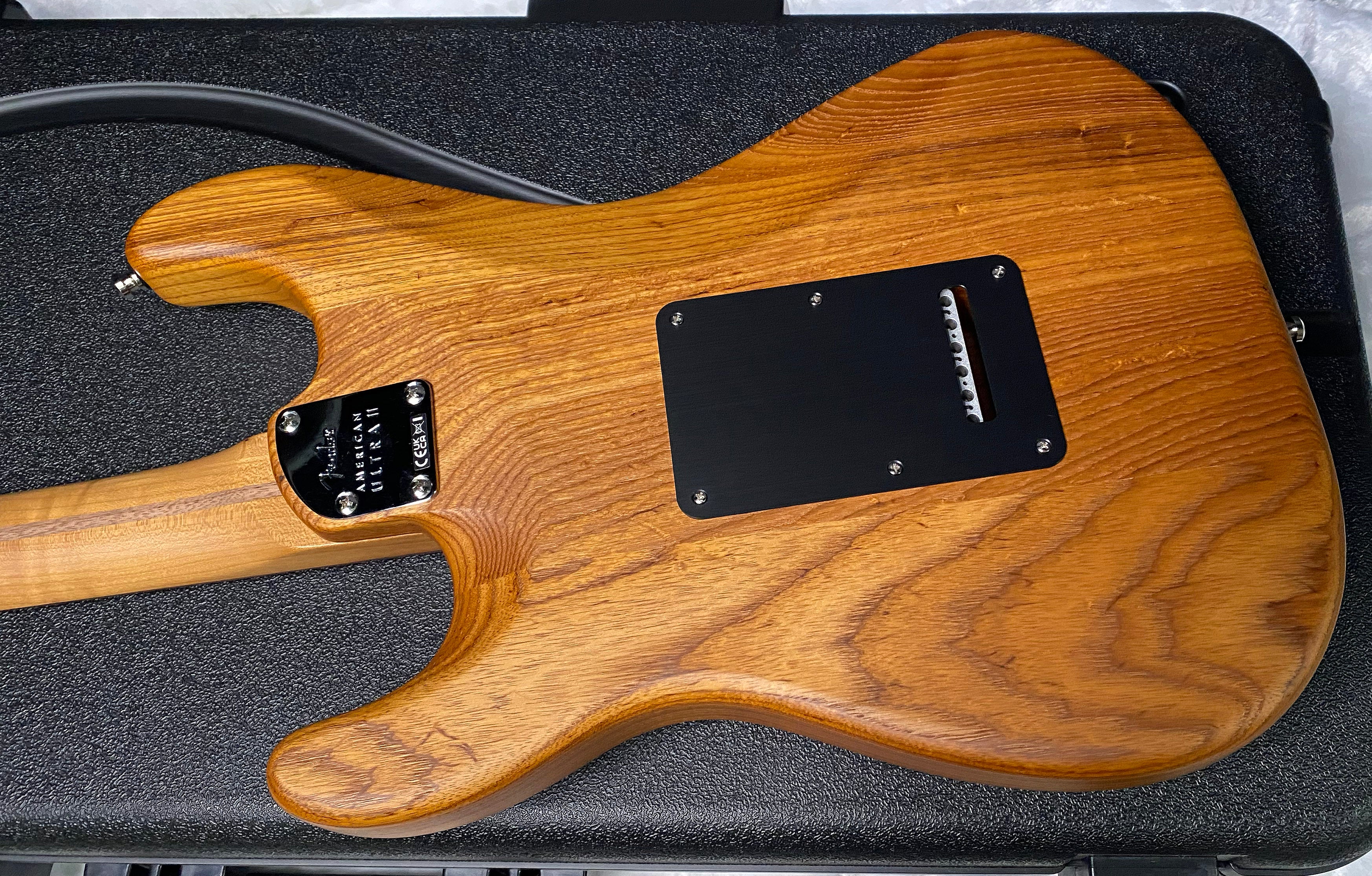 NEW! Fender Limited Edition American Ultra II Stratocaster Roasted Maple Fingerboard - Roasted Ash Body - Natural Finish - Only 7.4lbs - Authorized Dealer - G07509