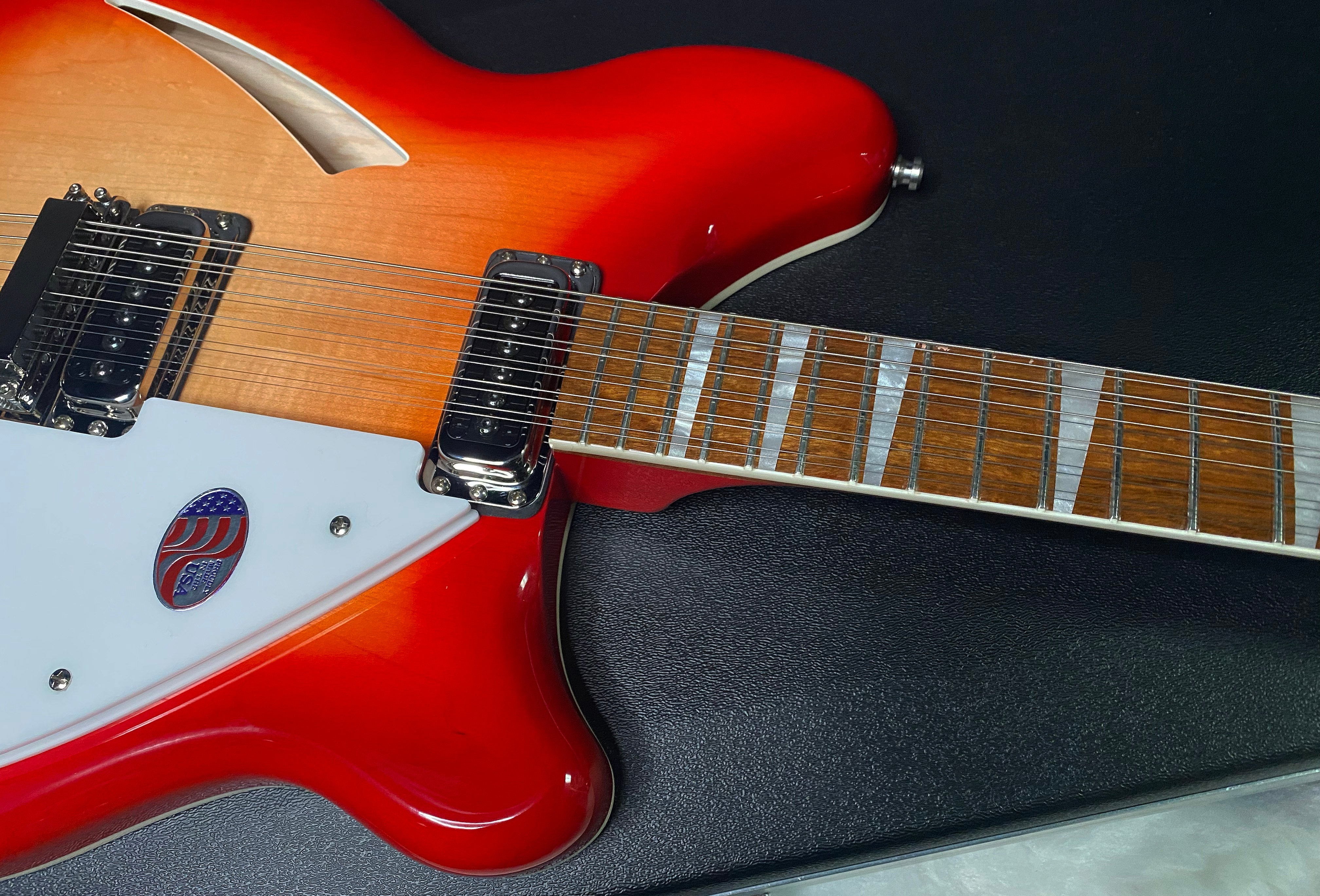 NEW ! Rickenbacker 360/12 Fire Glo - 12-String Semi Hollowbody - 7.95 lbs - Authorized Dealer - G07510