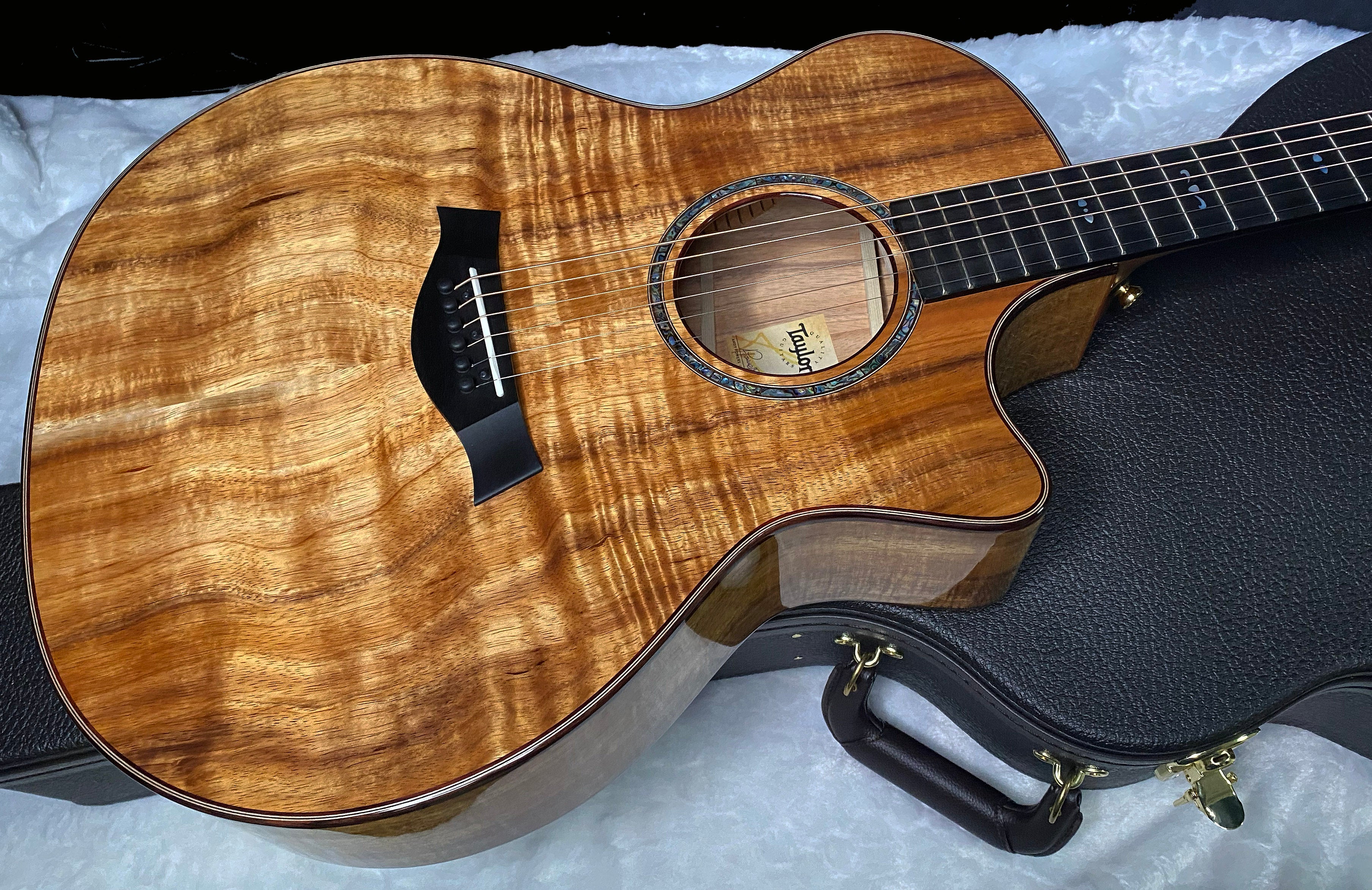 NEW! Taylor Custom 724ce Acoustic-Electric Guitar - Natural Gloss - AAAAA Hand Picked Koa - 4.8lbs - WOW! Authorized Dealer - G07515