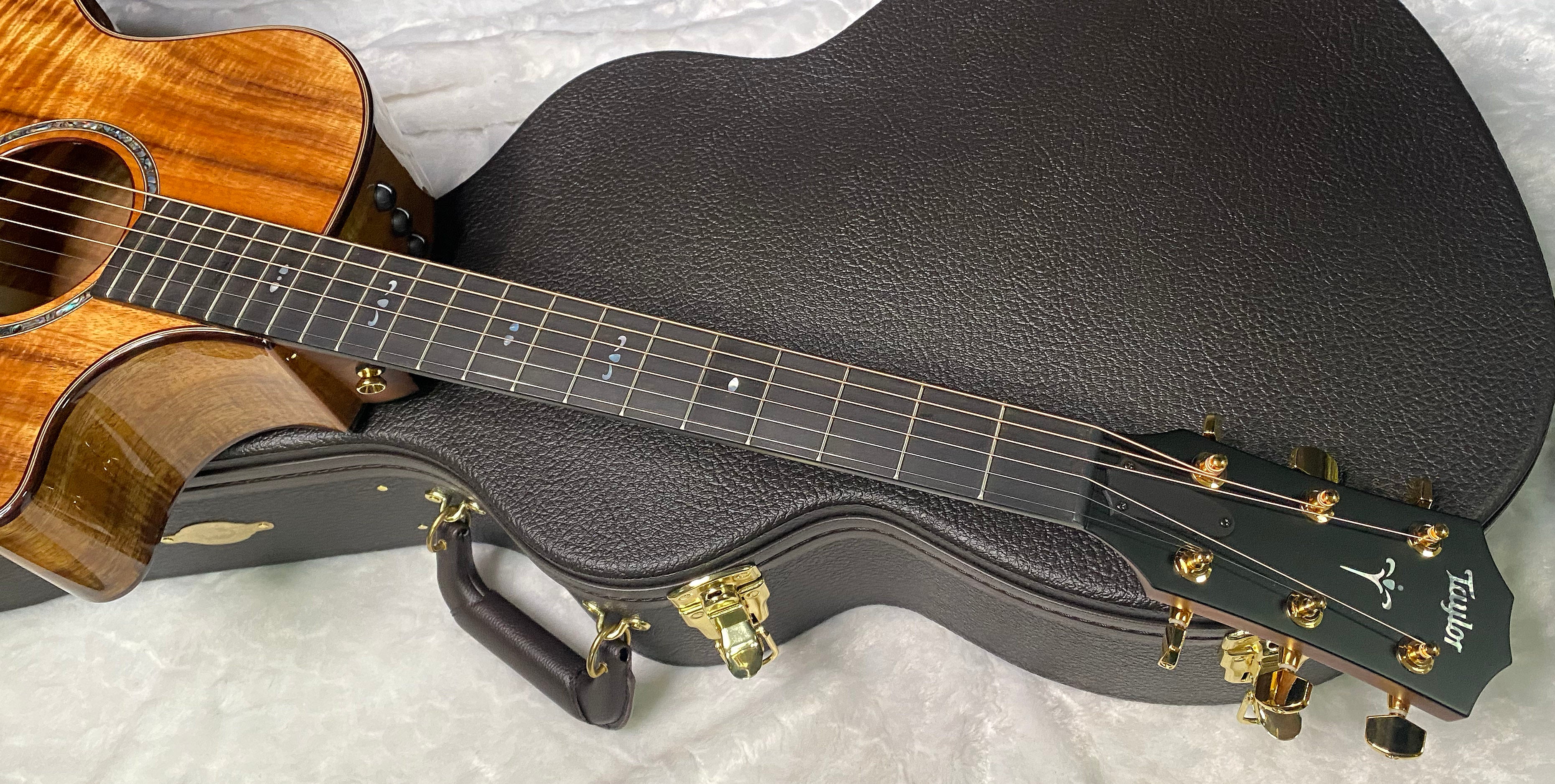 NEW! Taylor Custom 724ce Acoustic-Electric Guitar - Natural Gloss - AAAAA Hand Picked Koa - 4.8lbs - WOW! Authorized Dealer - G07515