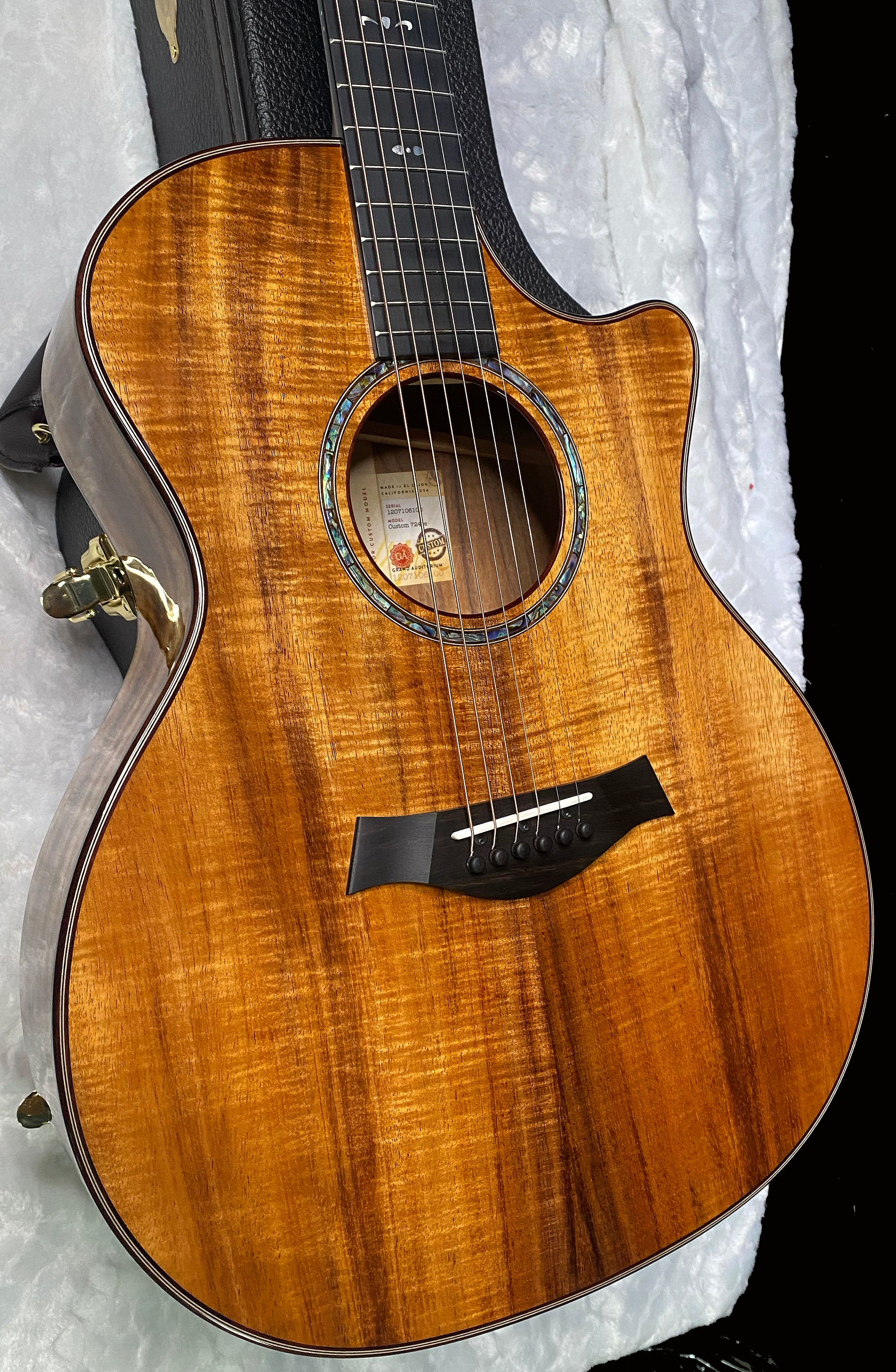 NEW! Taylor Custom 724ce Acoustic-Electric Guitar - Natural Gloss - AAAAA Hand Picked Koa - 4.7lbs - WOW! Authorized Dealer - G07514