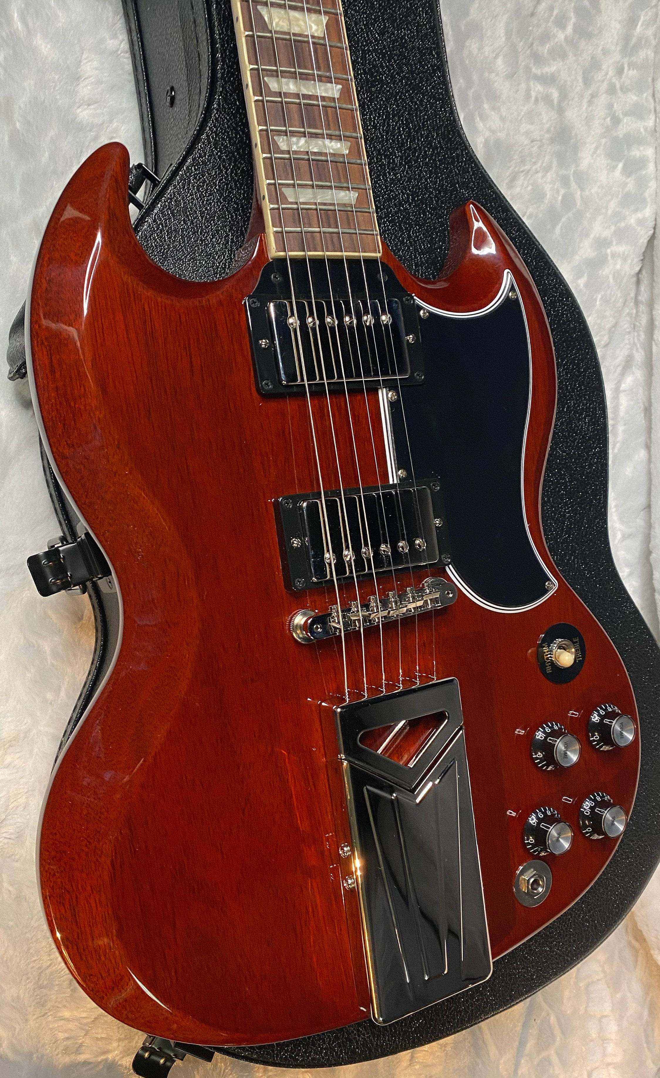 NEW ! Gibson Gibson USA: Jake Kiszka SG Standard Limited Edition - Faded Cherry - 7 lbs - Greta Van Fleet - Authorized Dealer - G06812