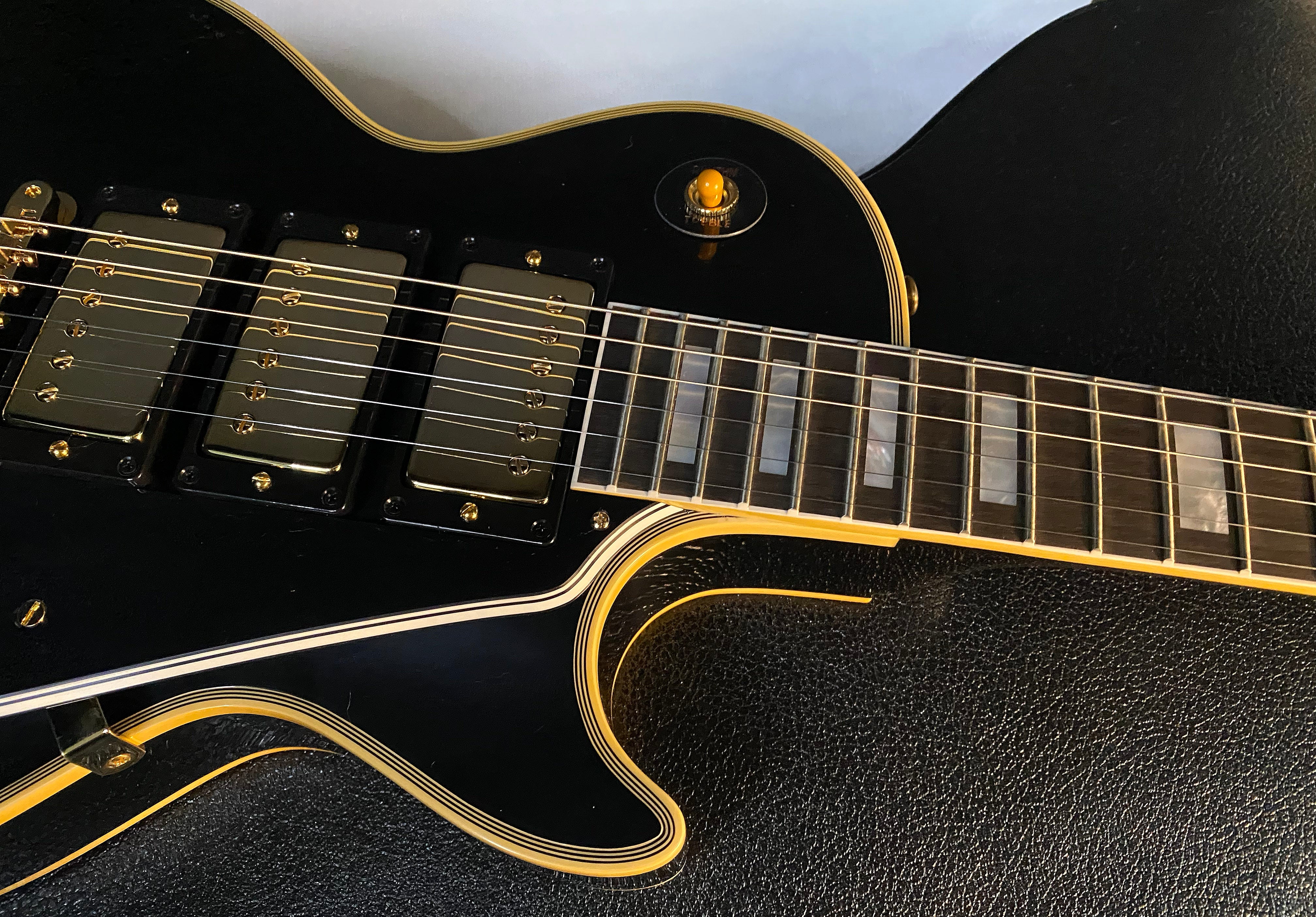 NEW! Gibson Custom Shop Historic 3-Pickup '57 Les Paul Custom Black Beauty Reissue - Ebony VOS - Authorized Dealer - Only 9.45 lbs! G06071