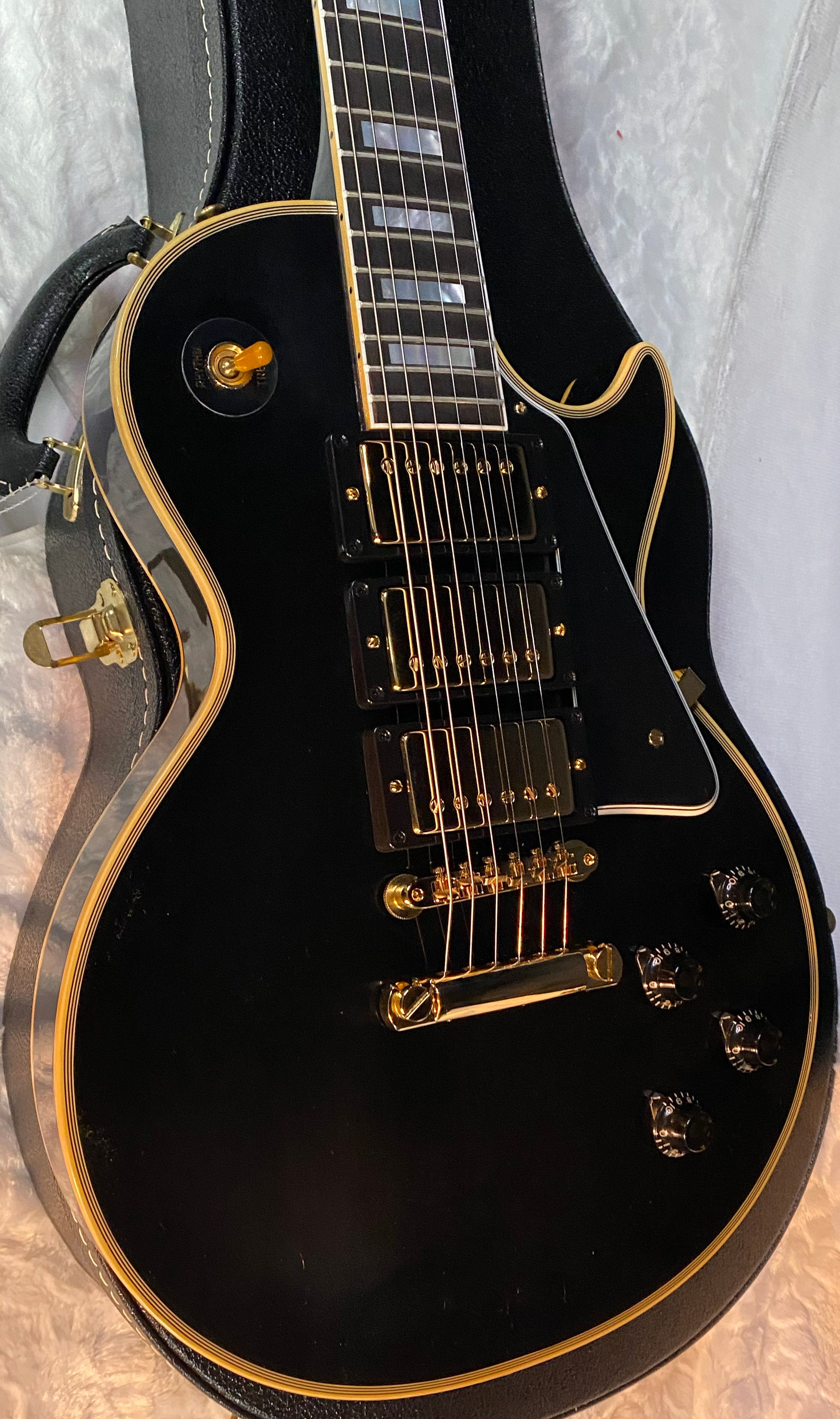 NEW! Gibson Custom Shop Historic 3-Pickup '57 Les Paul Custom Black Beauty Reissue - Ebony VOS - Authorized Dealer - Only 9.45 lbs! G06071
