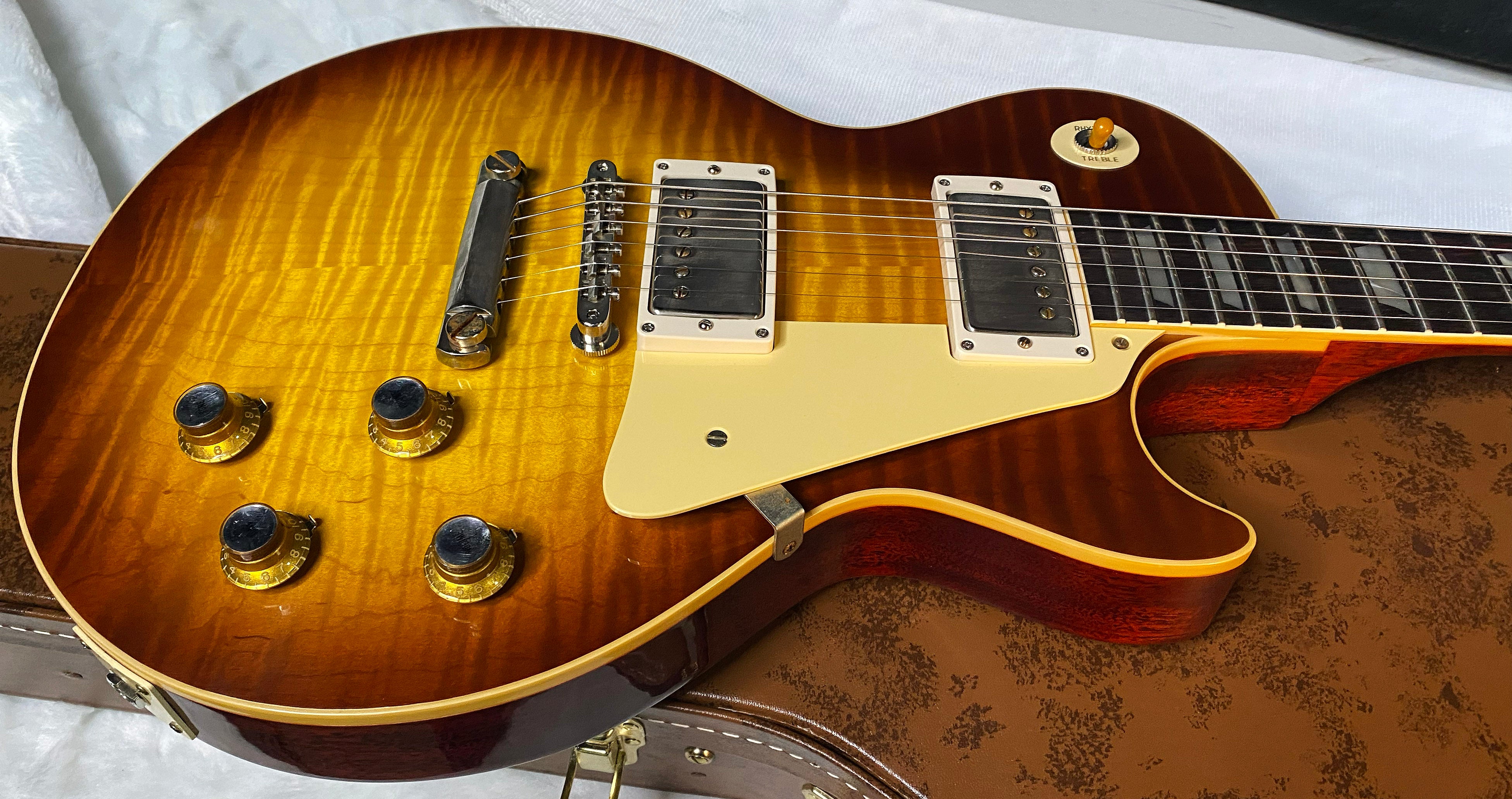 NEW! Gibson Custom 1960 Les Paul Standard Reissue VOS - Iced Tea Burst - Authorized Dealer - ONLY 8.35 lbs - G06067