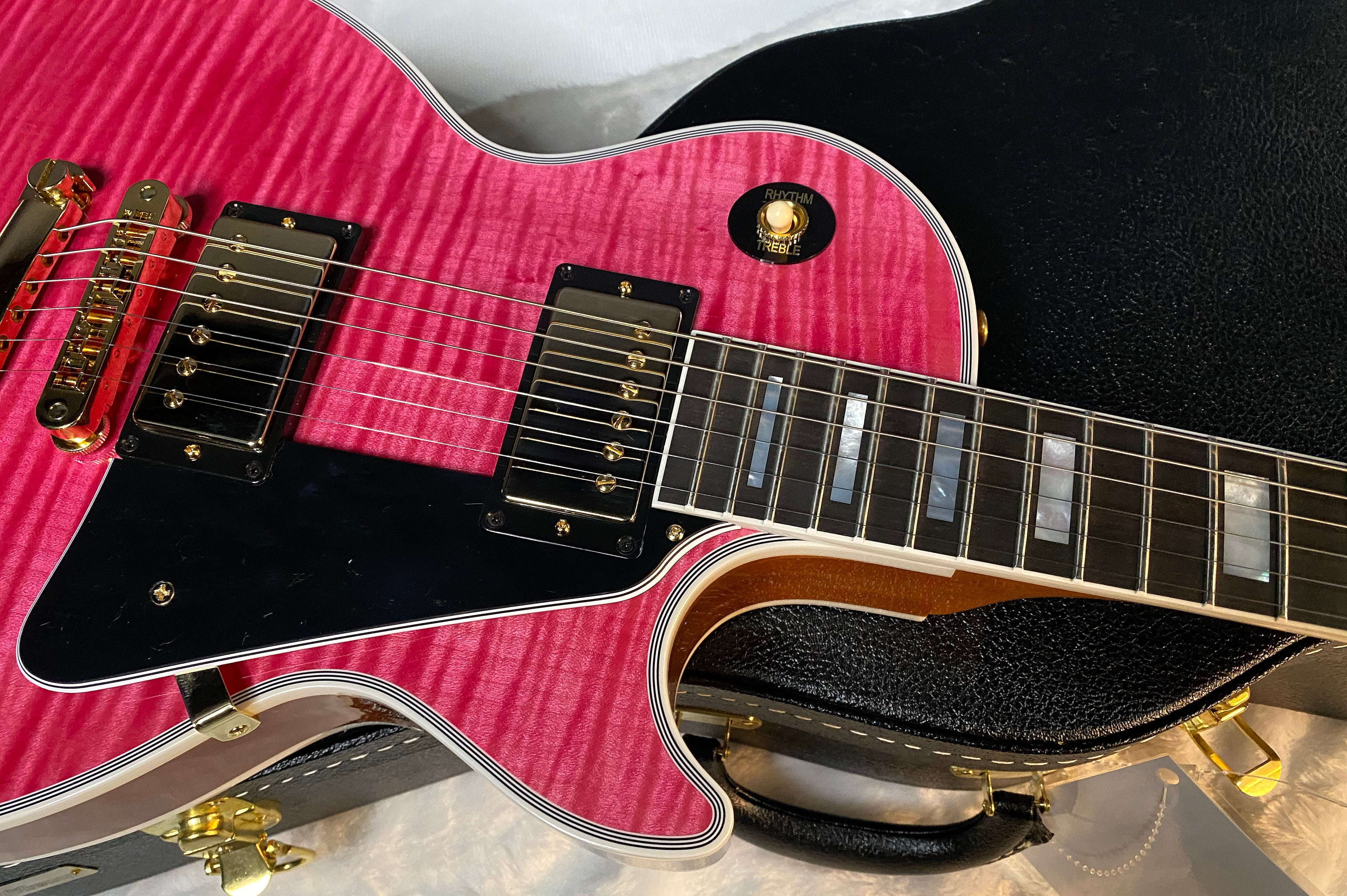 NEW! Gibson Dealer Select Custom Shop Les Paul Custom AAA Figured Top - Transparent Pink - Authorized Dealer - WOW! 8.7 lbs - G06121