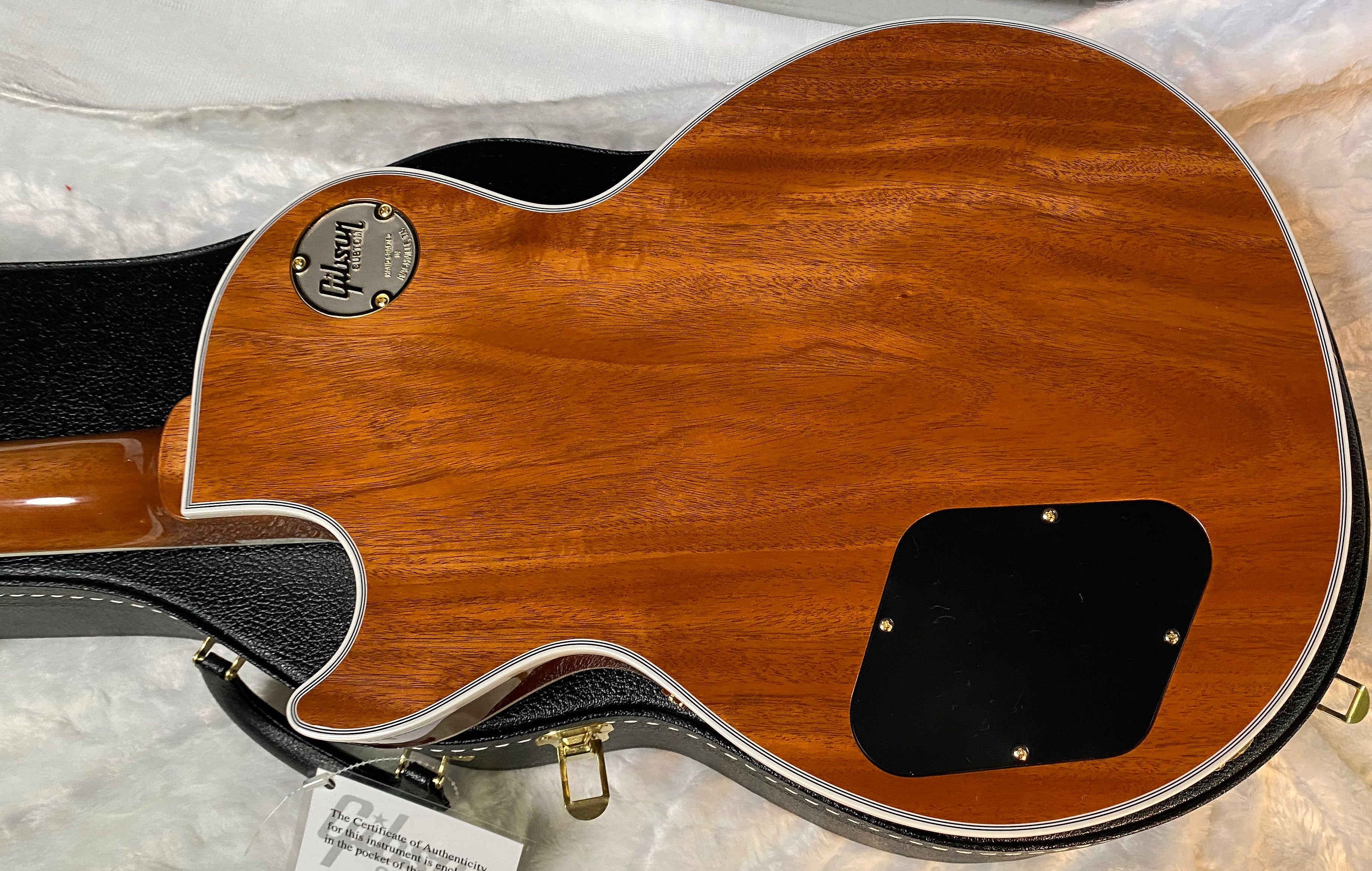 NEW! Gibson Dealer Select Custom Shop Les Paul Custom AAA Figured Top - Transparent Pink - Authorized Dealer - WOW! 8.7 lbs - G06121