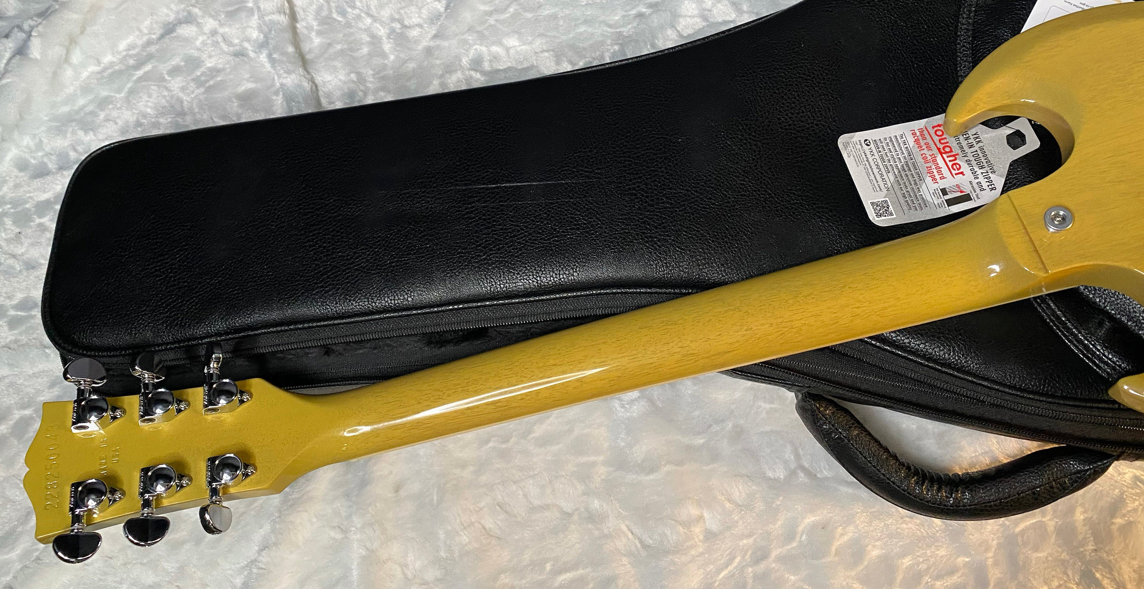 NEW ! Gibson SG Standard TV Yellow Finish - Original Gibson Leather Gig Bag - Authorized Dealer - Only 6.45 lbs - G06087