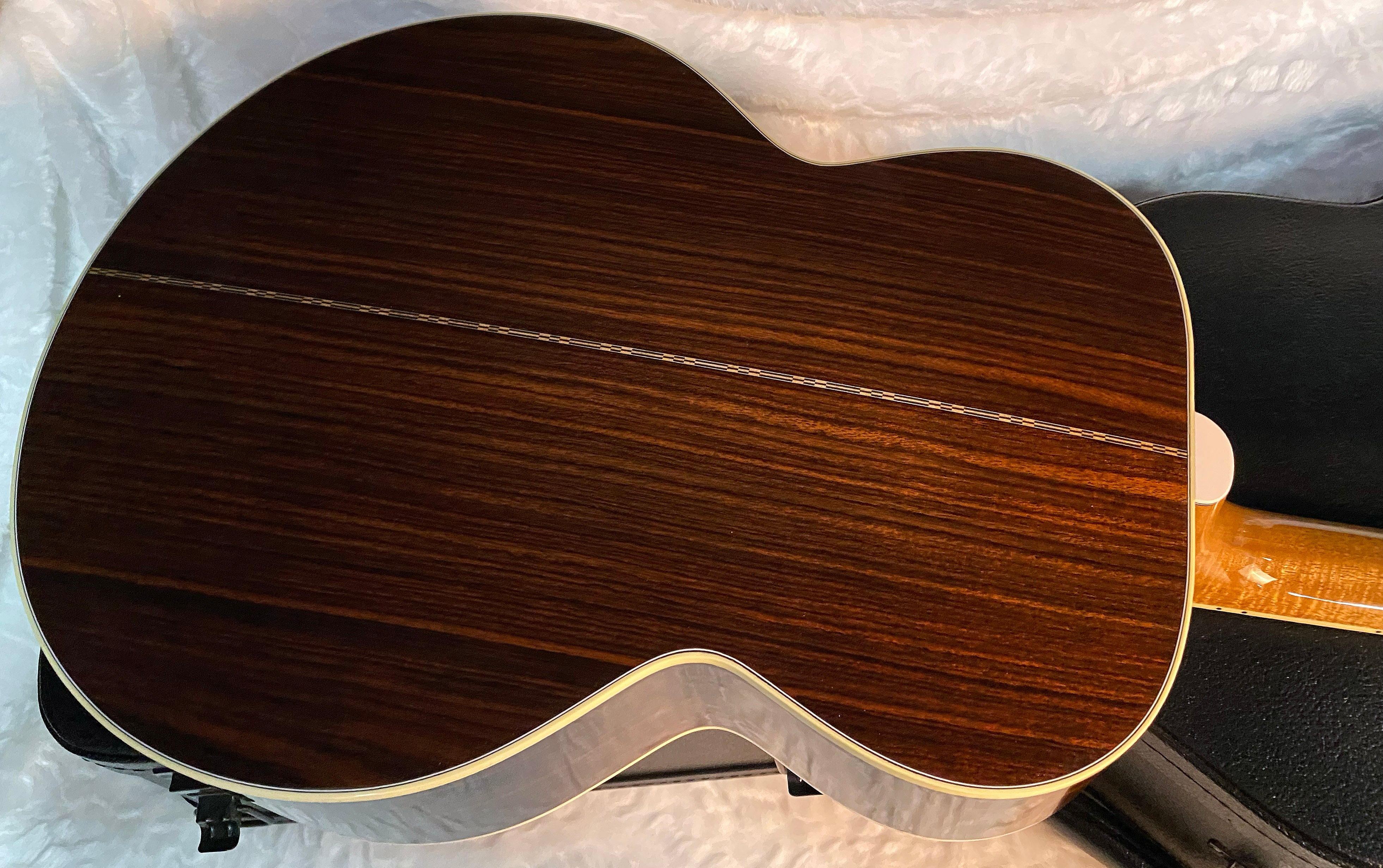 NEW ! Gibson Acoustic SJ-200 Standard Rosewood Acoustic-Electric Guitar - Authorized Dealer - 5.2 lbs - G04735