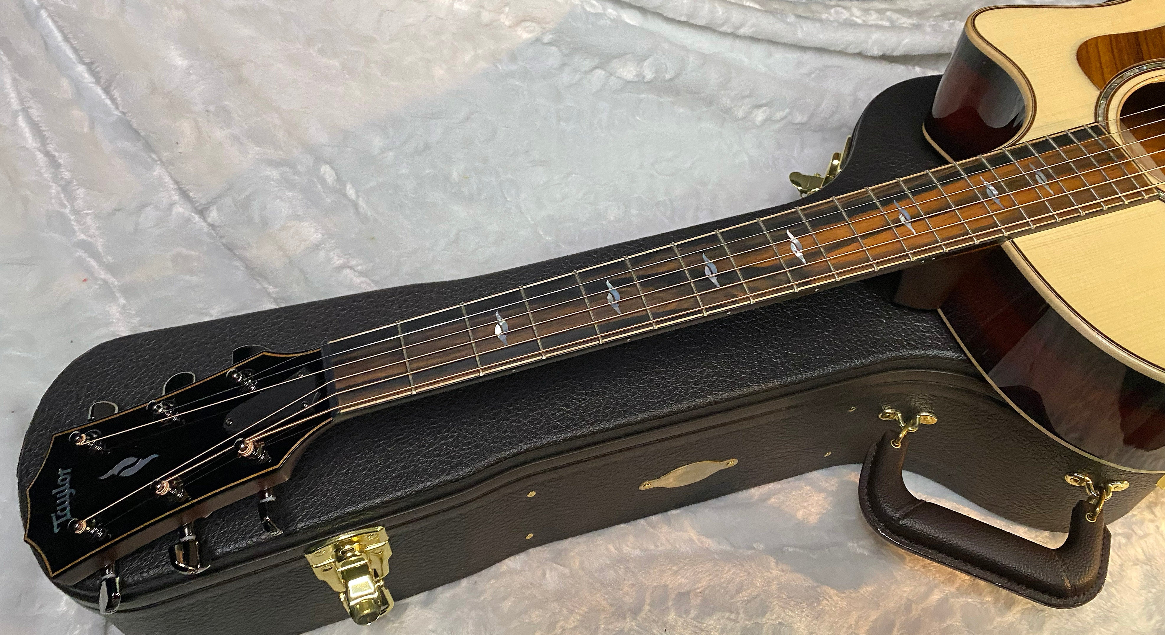 NEW! Taylor 814ce LTD Cocobolo Acoustic-Electric Guitar - Natural Top - Shaded Edgeburst Back & Sides - Authorized Dealer - SAVE! G06793