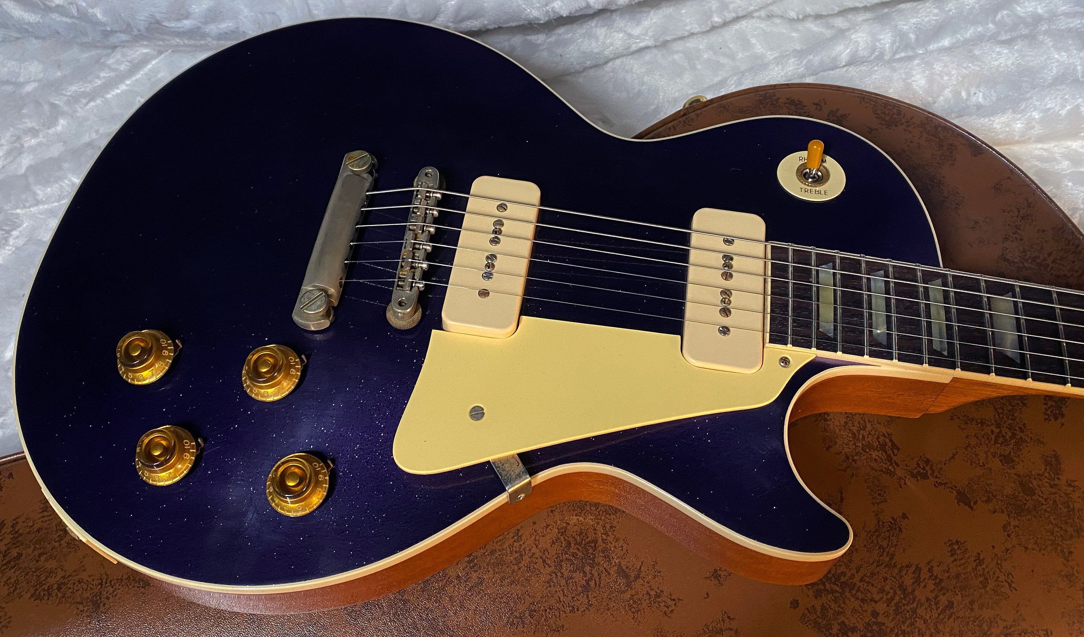 NEW! Gibson Custom Shop Murphy Lab '56 Les Paul Dark Purple SPARKLE Top Reissue - Ultra Light Aged - 8.8 lbs - Authorized Dealer - G05466
