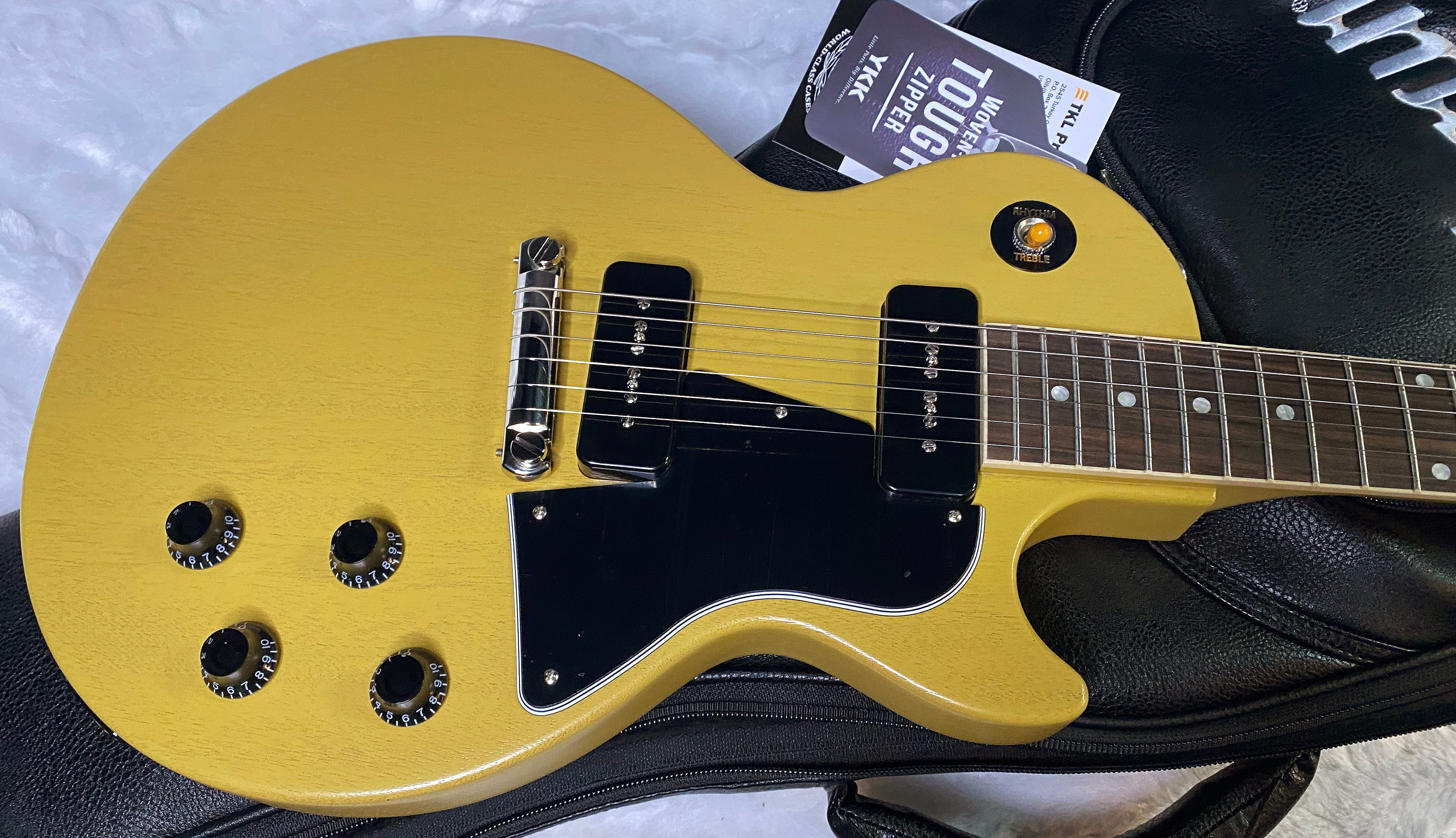 NEW ! Gibson Les Paul Special Faded - Satin TV Yellow - 8.2 lbs - Authorized Dealer - G06905