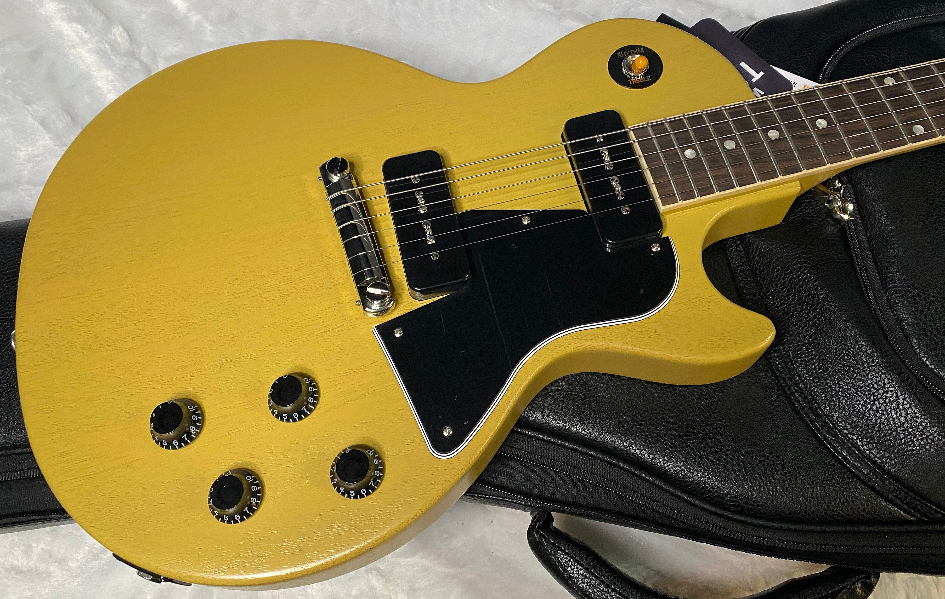 NEW ! Gibson Les Paul Special Faded - Satin TV Yellow - 8.2 lbs - Authorized Dealer - G06905