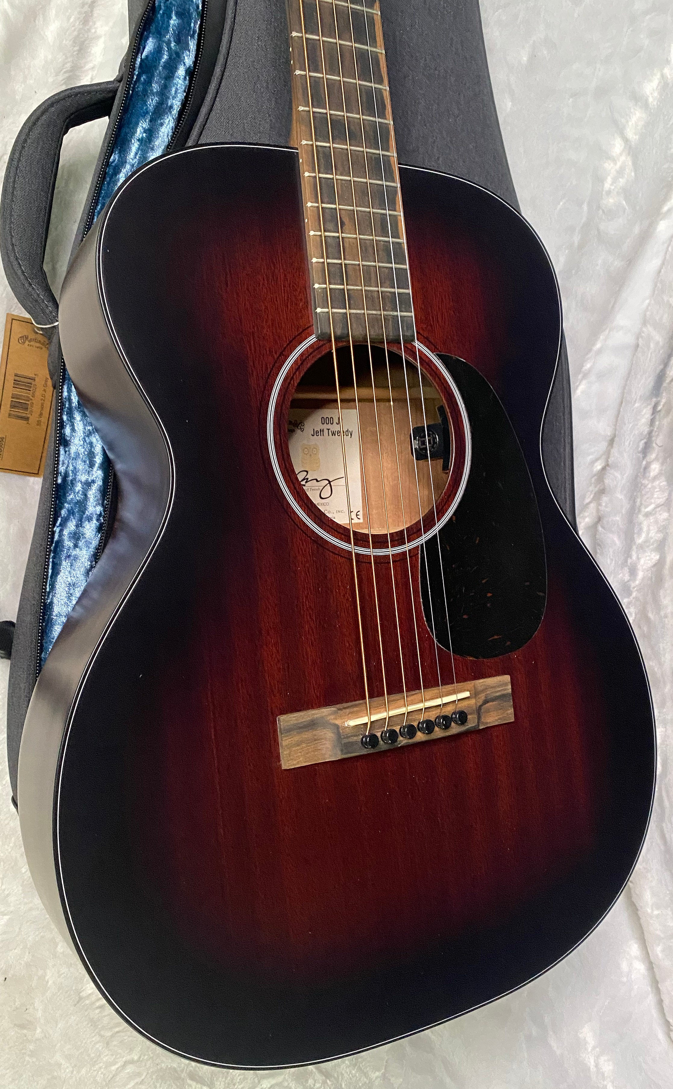 NEW! Martin 000 Jr E Jeff Tweedy Acoustic Guitar - Tweedy Burst - 4.25 lbs - Authorized Dealer - G06926