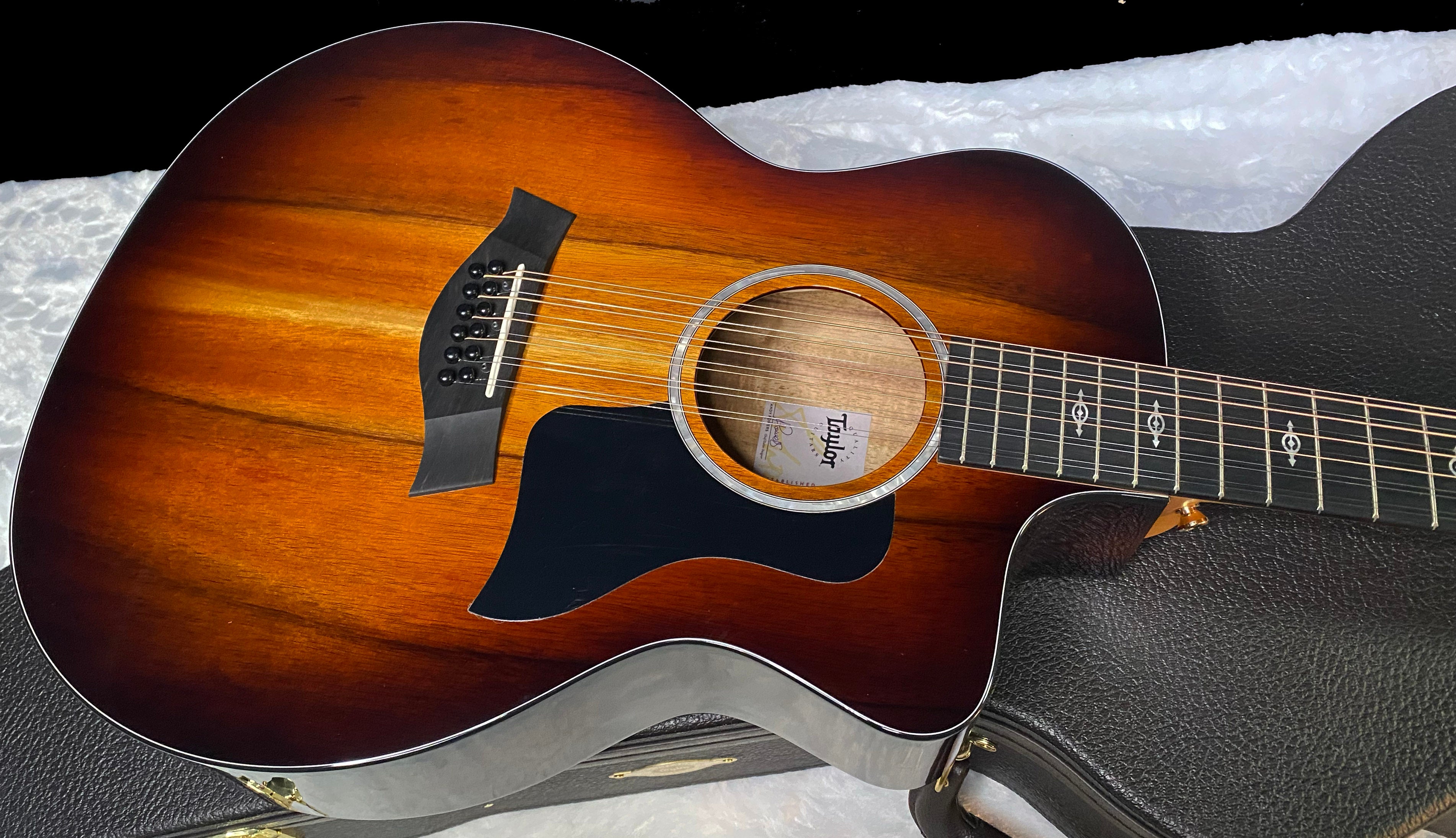 NEW! Taylor 264ce-K DLX Grand Auditorium 12-string Acoustic-Electric Guitar - Shaded Edge Burst - Authorized Dealer - 5.1lbs - G06224