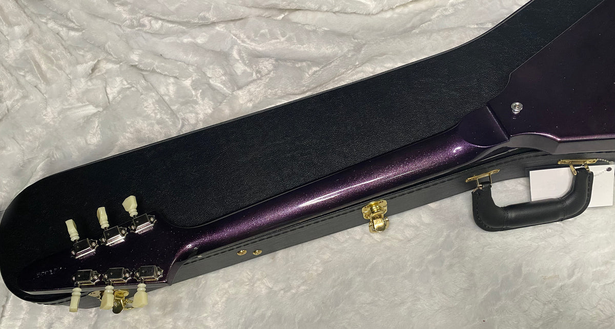 NEW! Gibson Custom 1967 Flying V Purple Sparkle - Short Maestro Trem -Only 7lbs - Authorized Dealer - Ultra RARE! Dealer Select - G07670