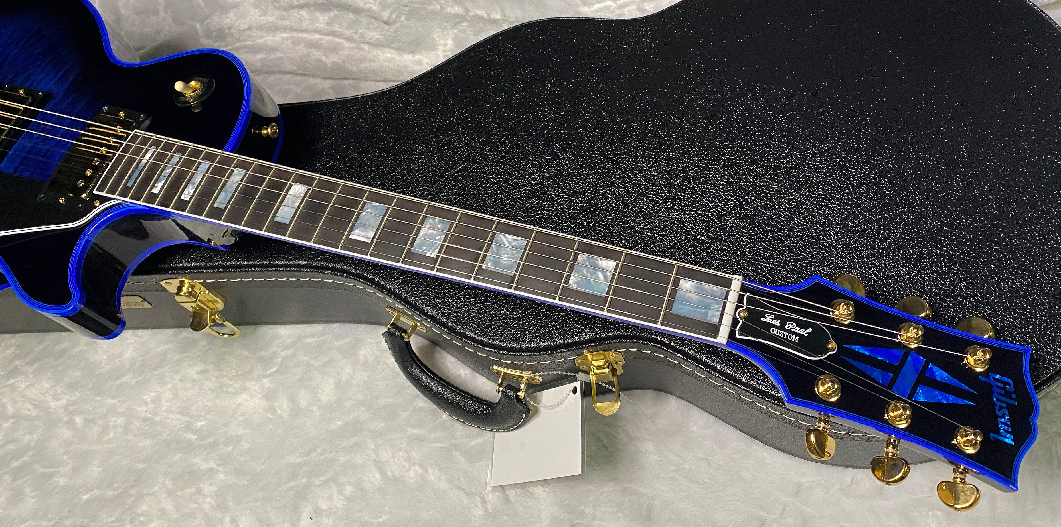 NEW! Gibson Dealer Select Custom Shop Les Paul Custom Blue Widow AAA Figured Flame Top - Authorized Dealer - 10.25lbs - G07682