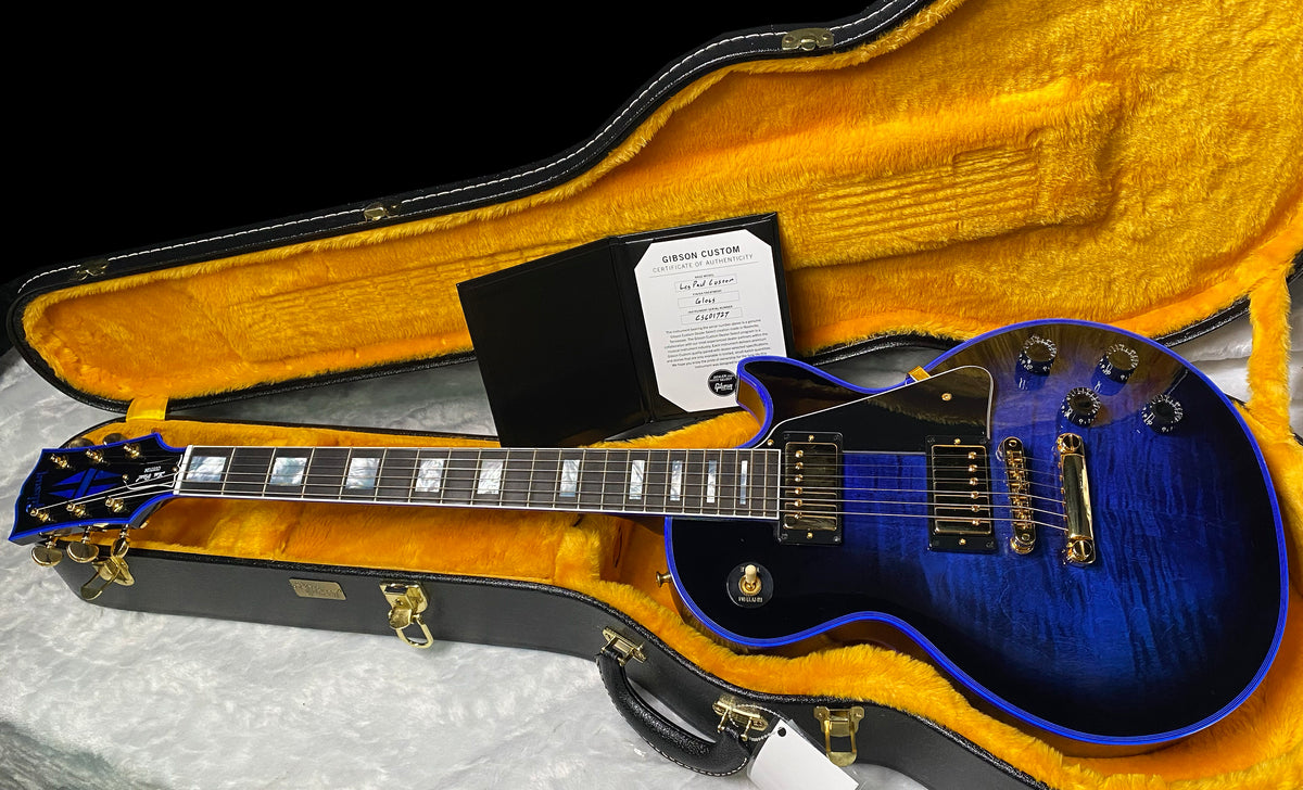 NEW! Gibson Dealer Select Custom Shop Les Paul Custom Blue Widow AAA Figured Flame Top - Authorized Dealer - 10.25lbs - G07682