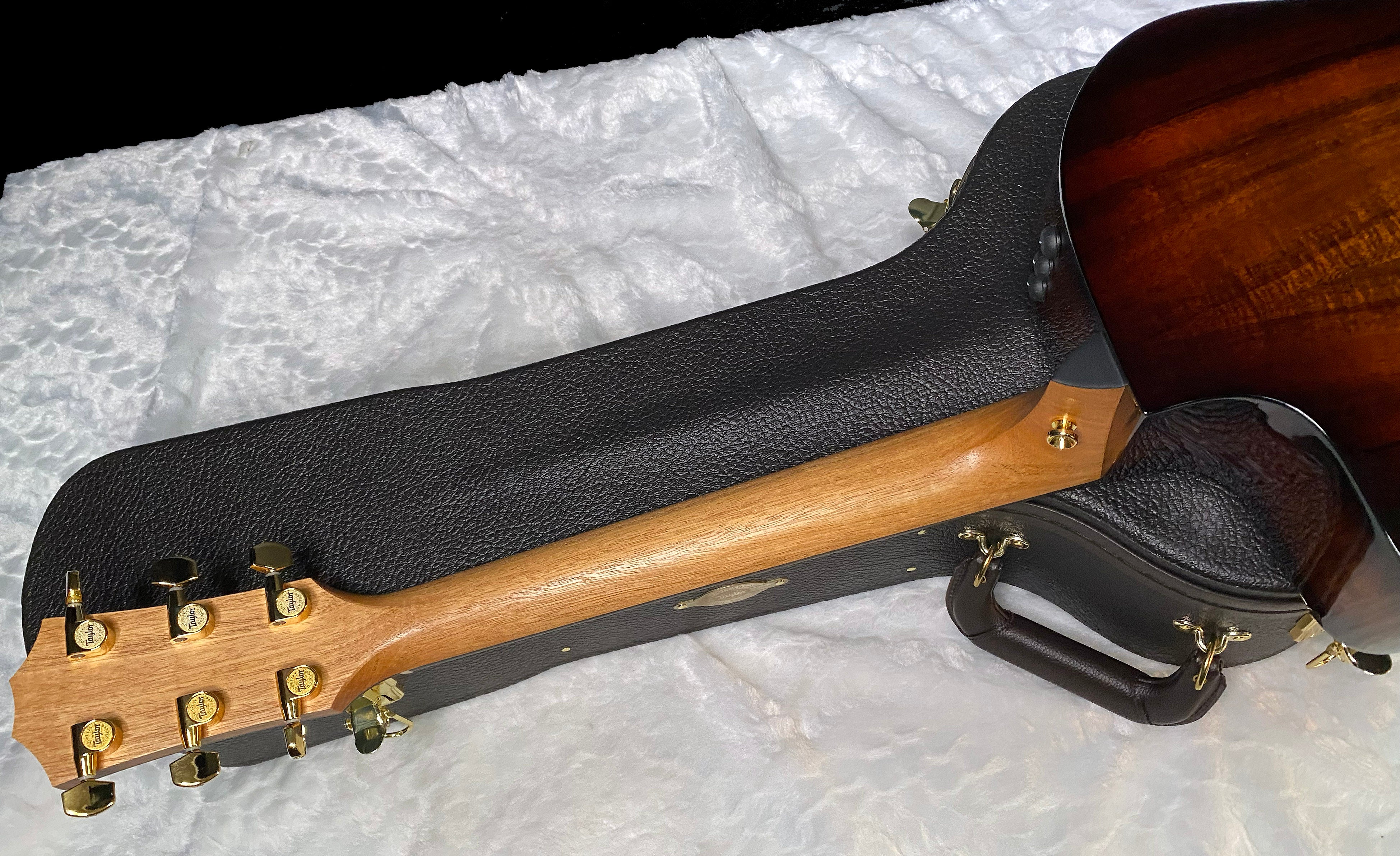 NEW! Taylor 224ce-K DLX Grand Auditorium Acoustic-Electric Guitar - Tobacco - 4.8lbs - Authorized Dealer - G06236