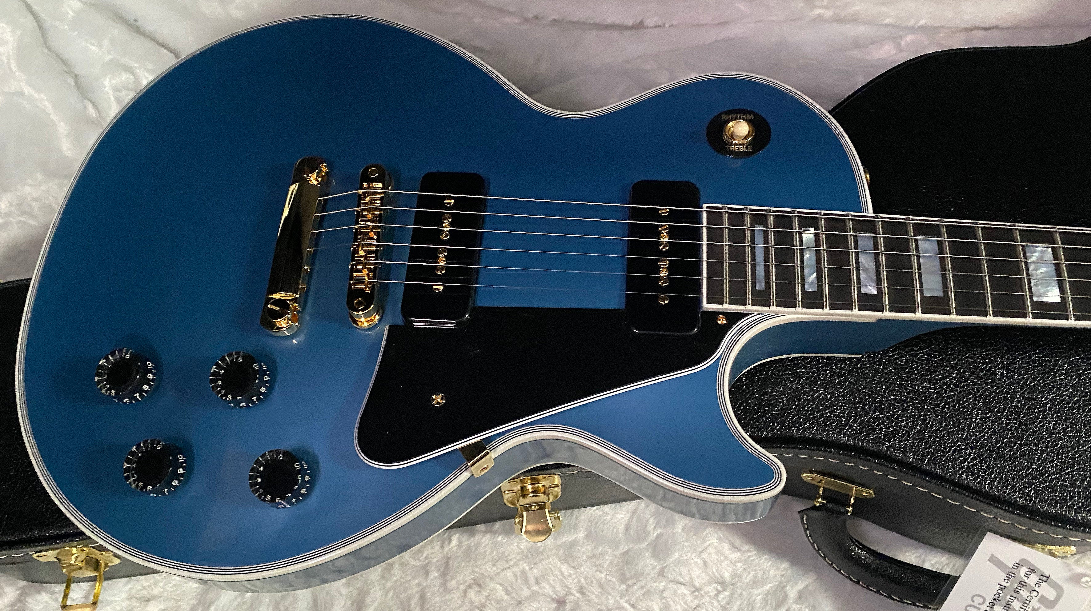 NEW! Gibson Les Paul Custom - Dealer Select - P90 Pick-Ups - Pelham Blue VOS - Custom Shop M2M - Authorized Dealer - 9.75lbs - G07680