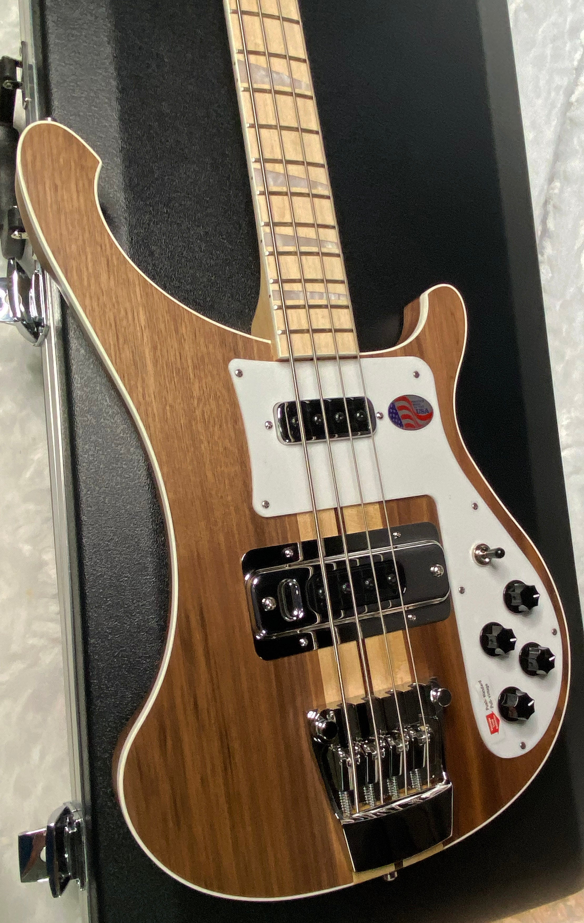 NEW! Rickenbacker 4003 W Walnut - 4-String Bass - Authorized Dealer - 8.2lbs - G06964