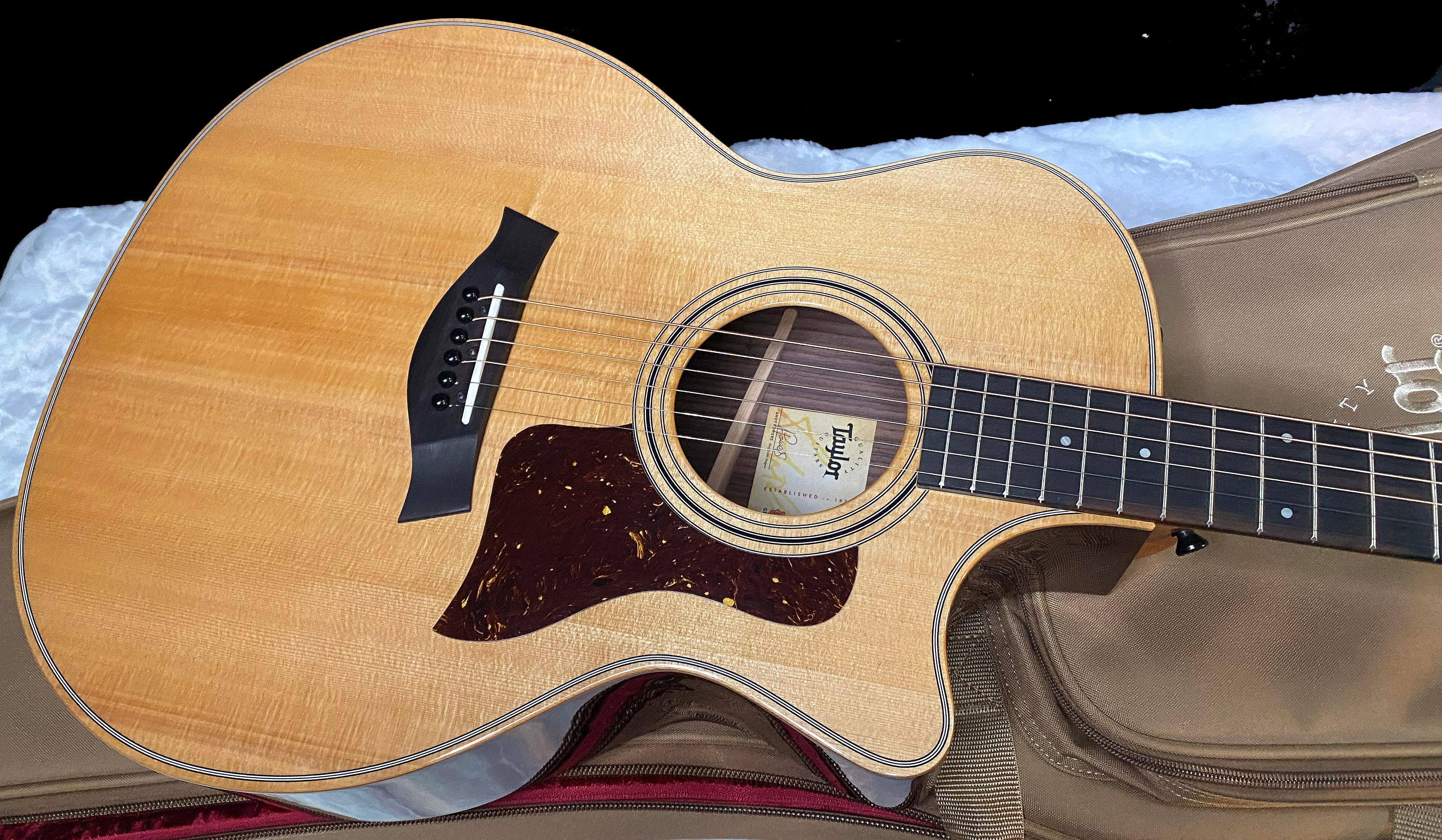 NEW! Taylor 414ce Studio Acoustic-Electric Guitar - Natural - 4.75lbs - Authorized Dealer - G06269