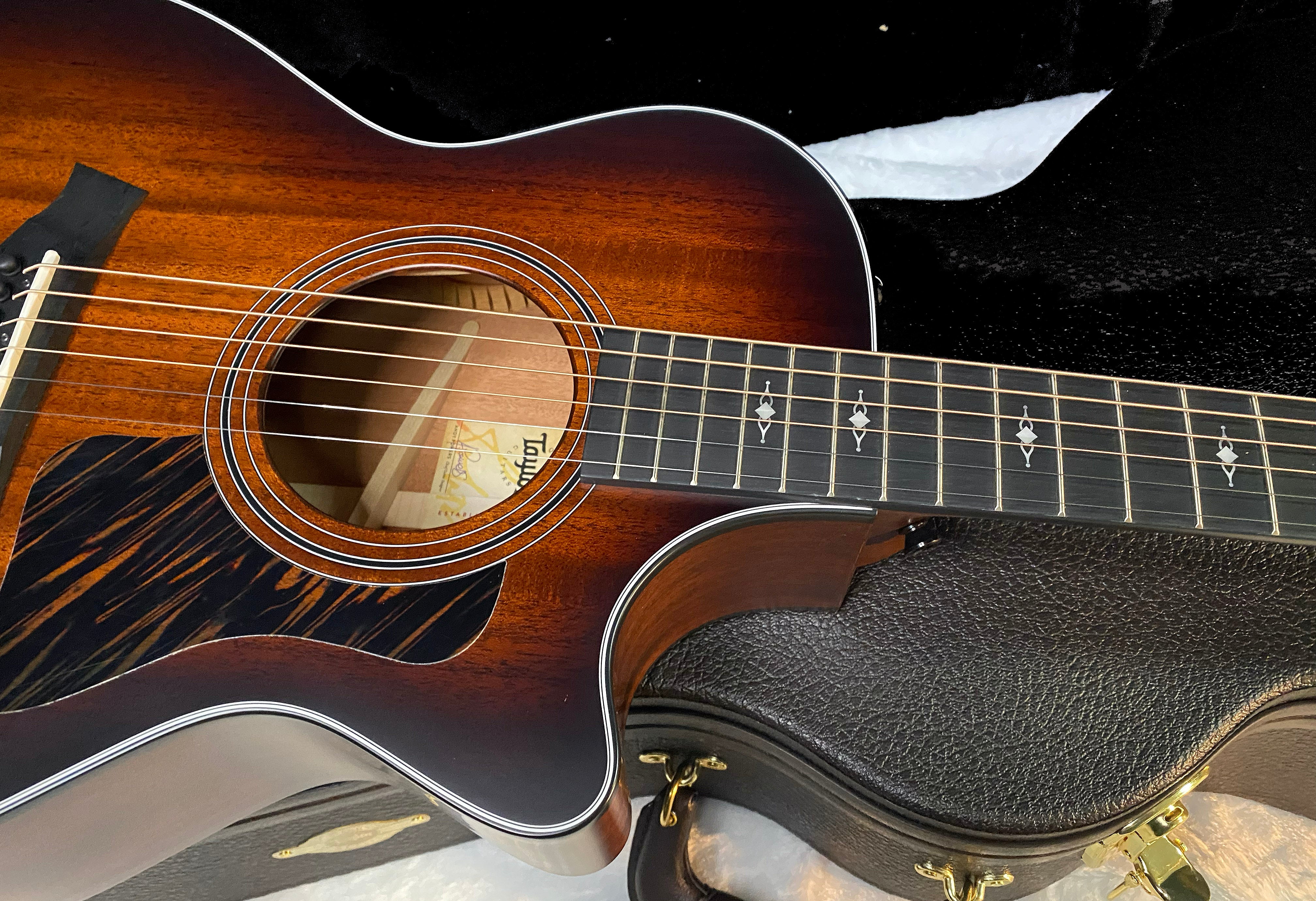 NEW! Taylor 322ce V-Class Grand Concert Acoustic-Electric Guitar - Tobacco - Authorized Dealer - 4.3lbs - G06267