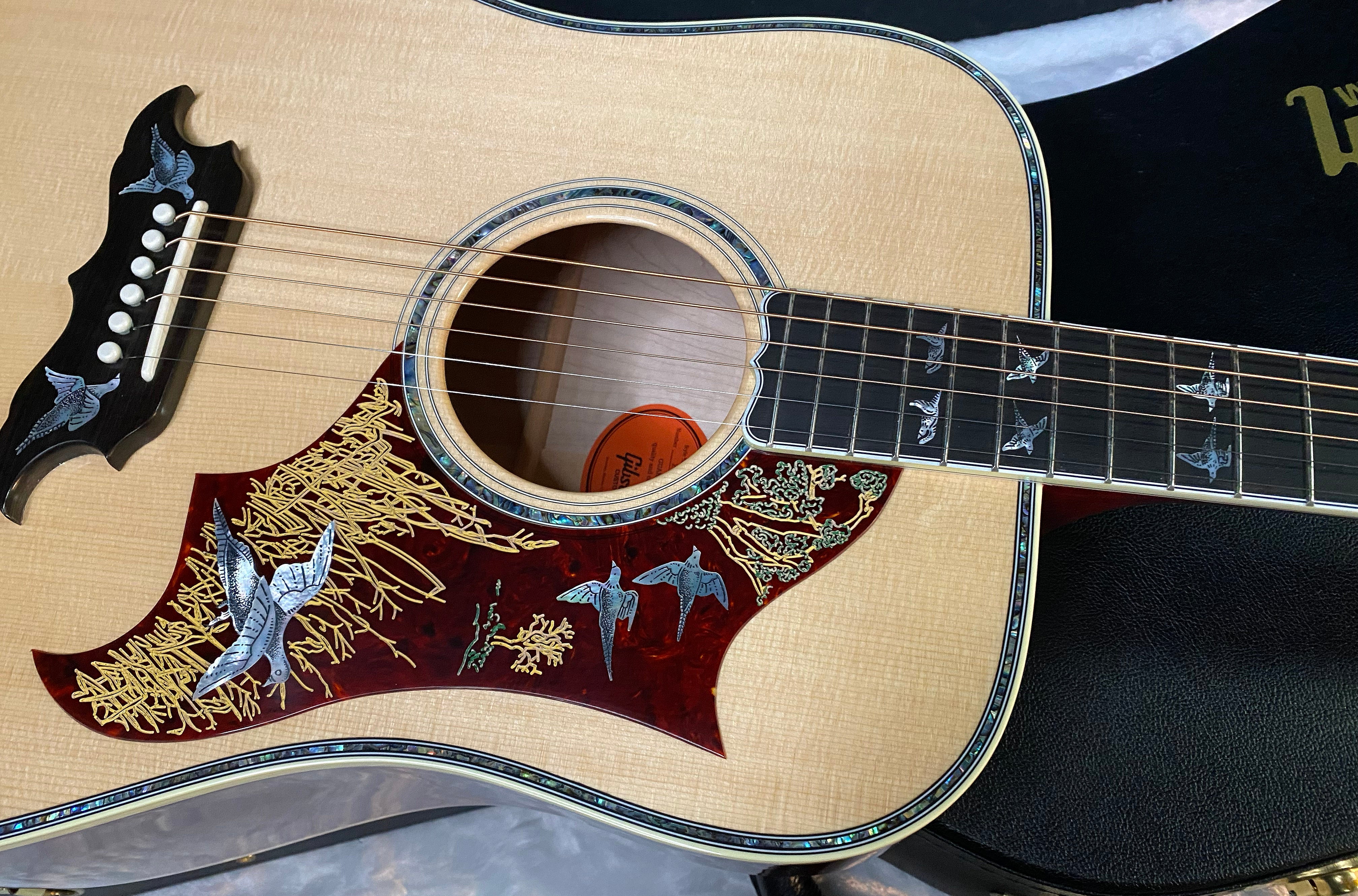 NEW! Gibson Custom Shop Dove - Doves In Flight - Authorized Dealer - 5.1 lbs - G06040