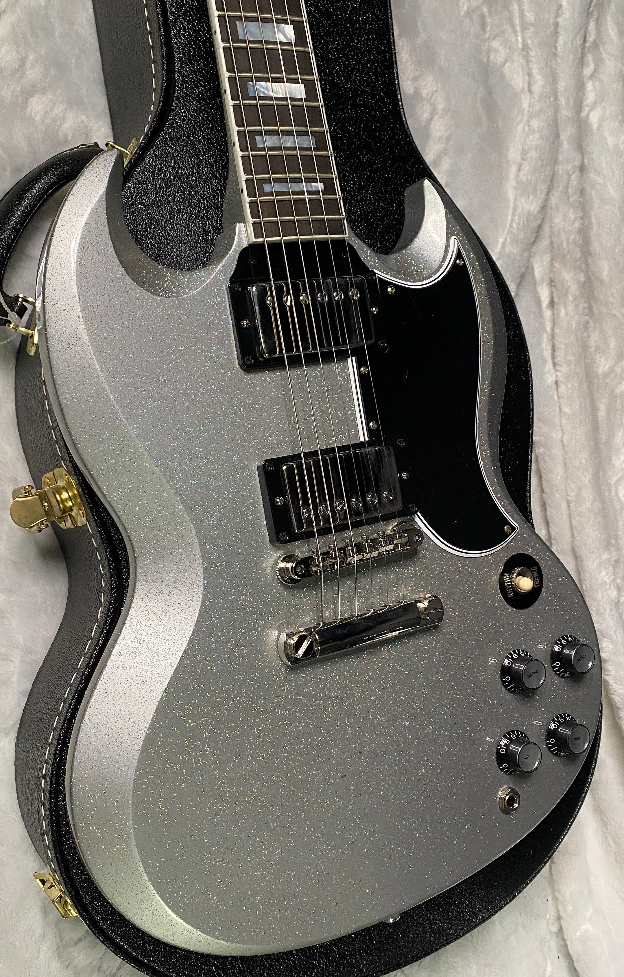 NEW! Gibson Custom SG Custom Electric Guitar - Radiant Sparkle - WOW! Just Incredible! 7lbs - Authorized Dealer - G07678