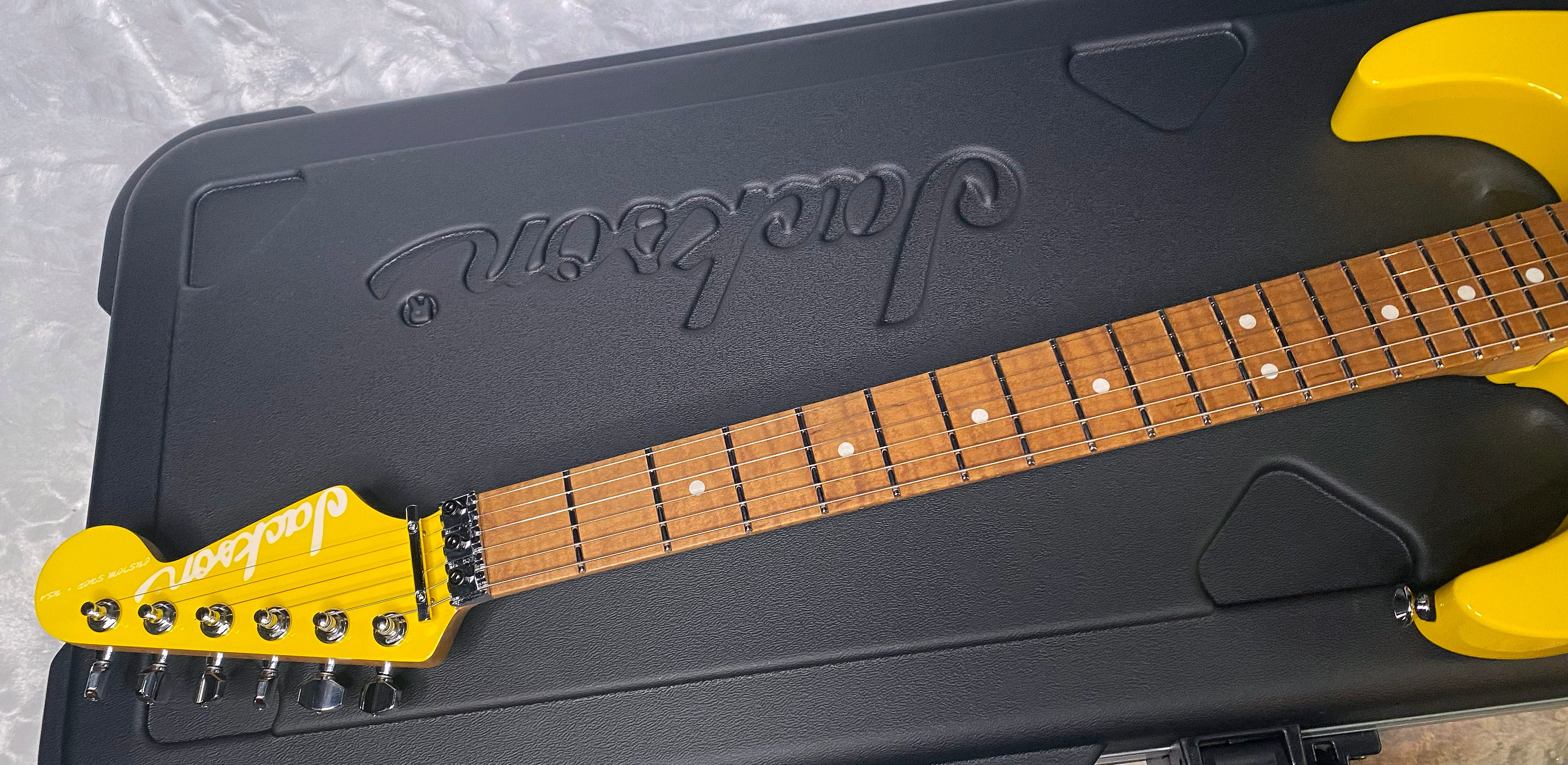 NEW ! Jackson Custom Shop Dinky HSH - Roasted Maple Neck & Fretboard - DK - Graffiti Yellow - Authorized Dealer - 8.1 lbs - G06967