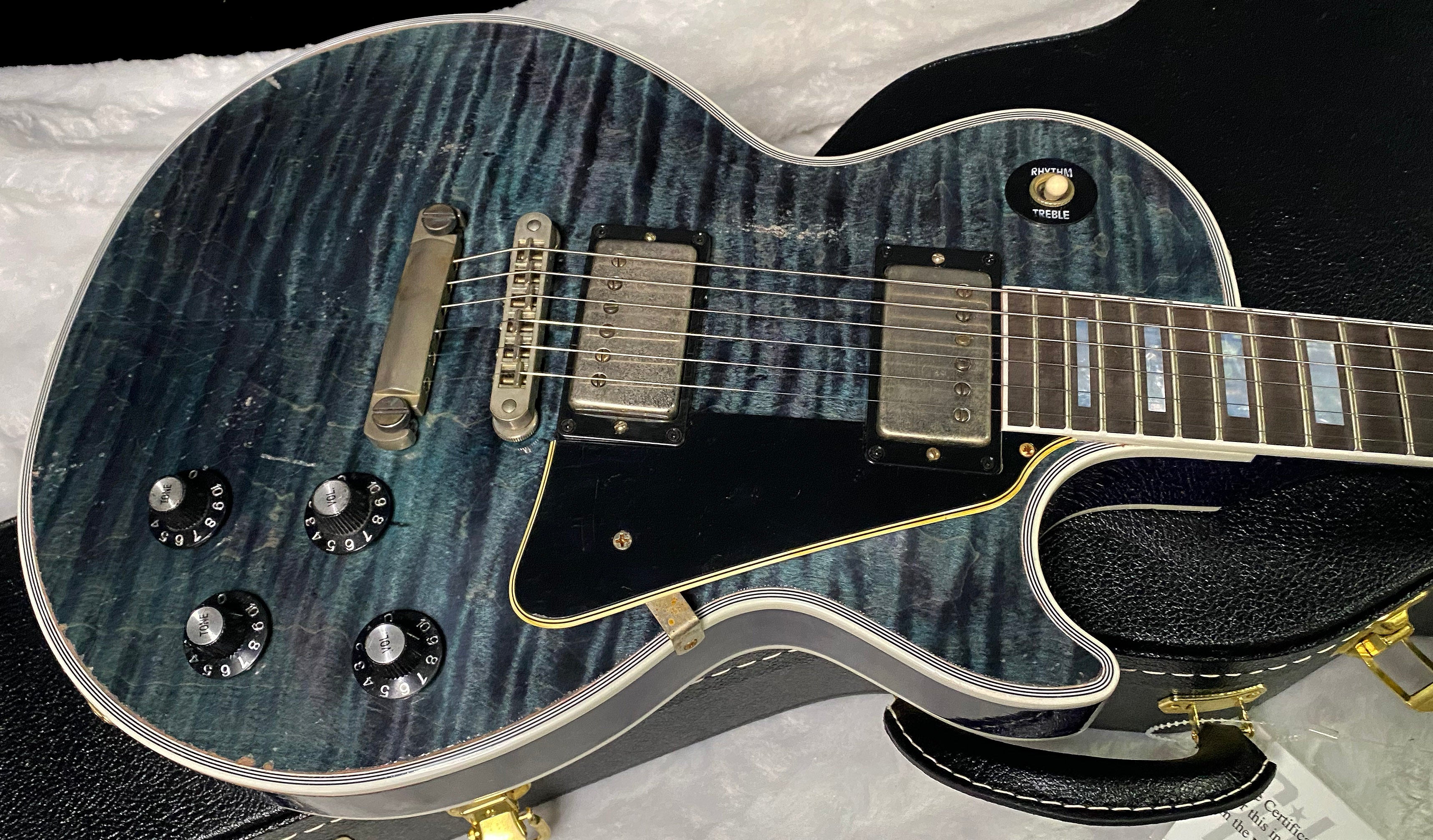 NEW! Gibson Custom Les Paul Custom AAAA Figured Monster Maple Top - Nordic Blue, Heavy Aging - 8.5lbs - G067685