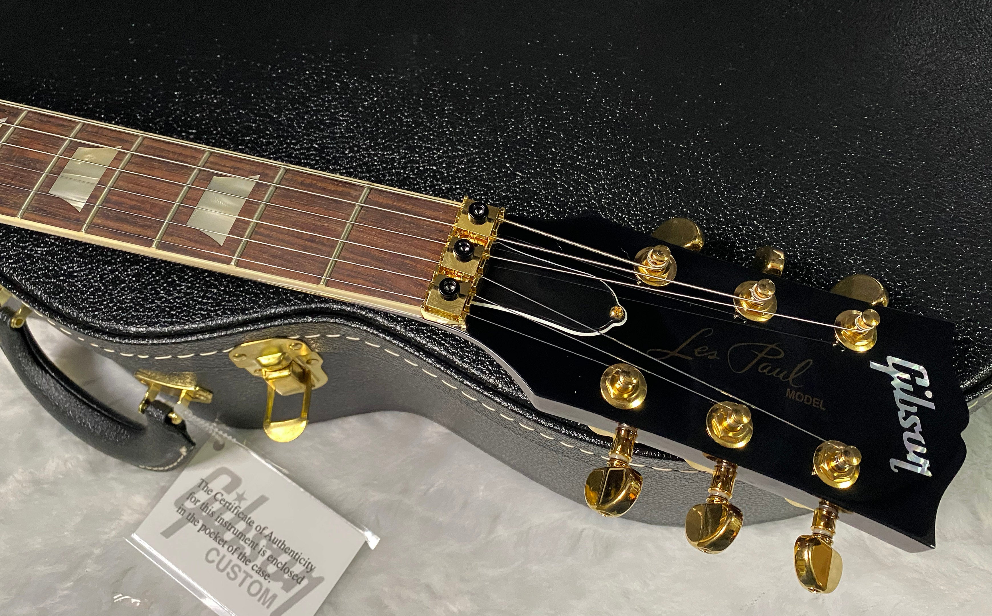 NEW! Gibson Custom Les Paul Axcess Standard Figured Top Floyd Rose Electric Guitar - Greatest Hits II - Authorized Dealer - Tri-Berry Burst - WOW! 8.45lbs - G07676