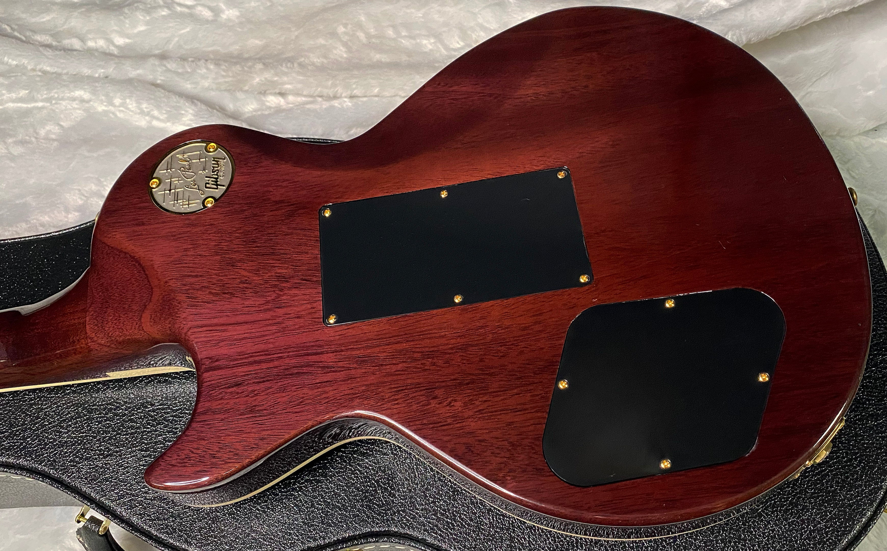 NEW! Gibson Custom Les Paul Axcess Standard Figured Top Floyd Rose Electric Guitar - Greatest Hits II - Authorized Dealer - Tri-Berry Burst - WOW! 8.45lbs - G07676