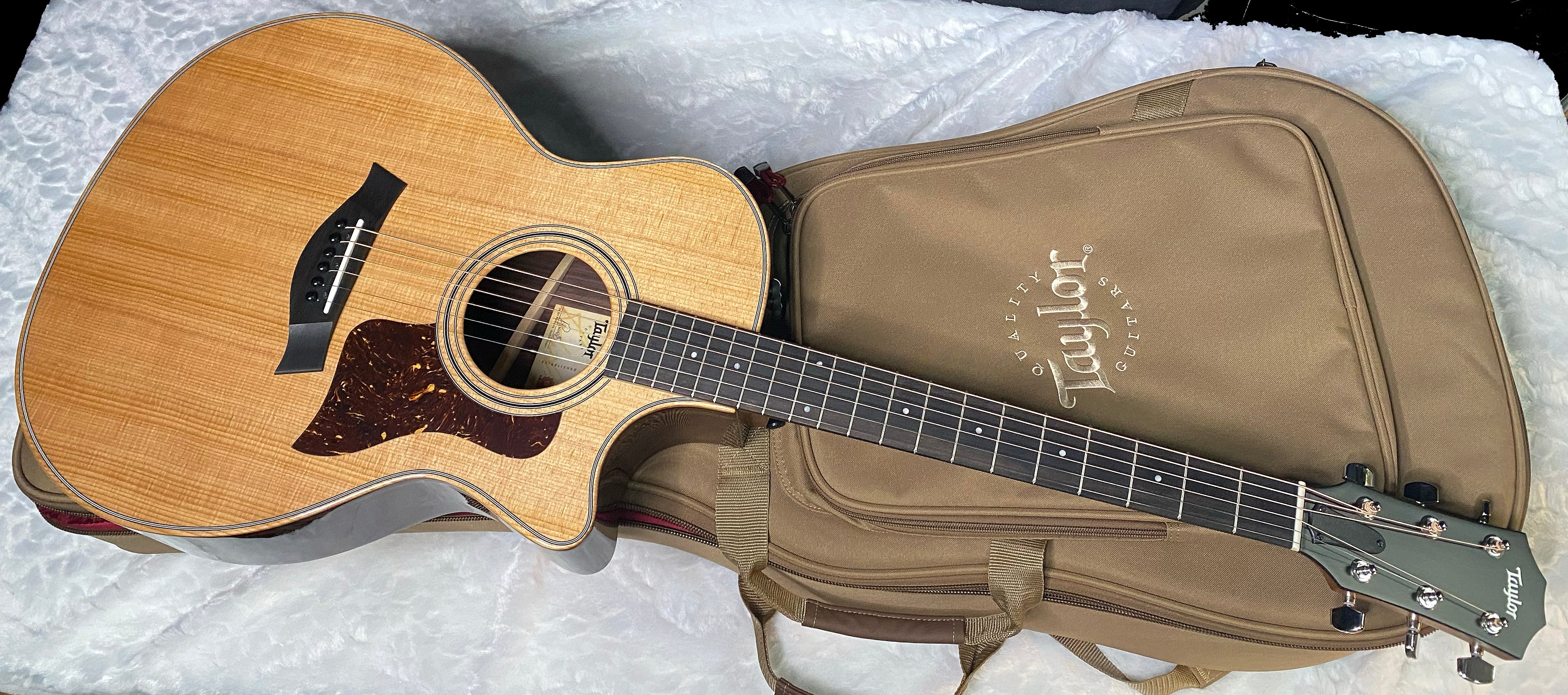 NEW! Taylor 414ce Studio Acoustic-Electric Guitar - Natural - 4.8lbs - Authorized Dealer - G06255