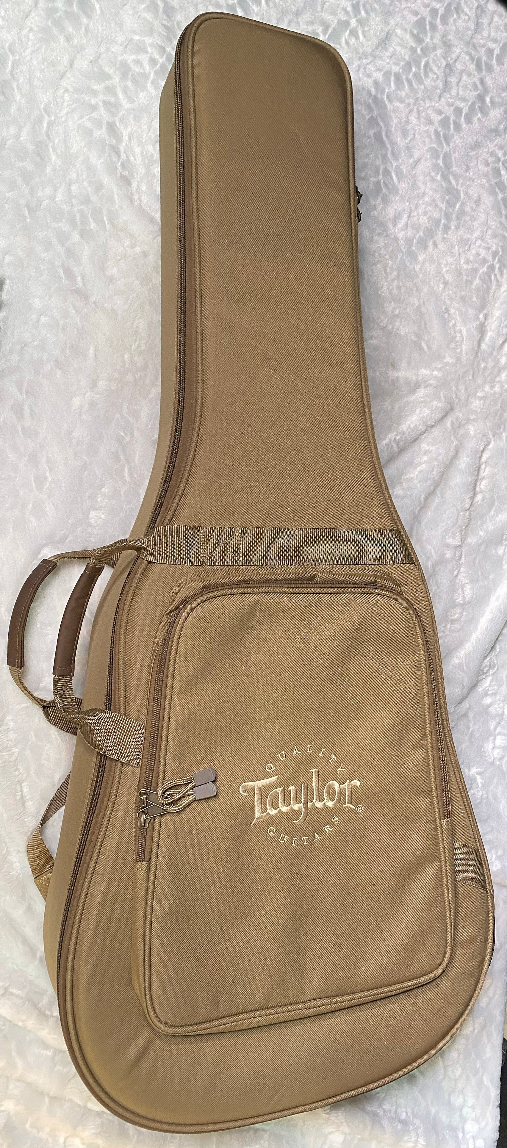 NEW! Taylor 214ce-K Koa Grand Auditorium Acoustic-Electric Guitar Natural Finish - 4.4lbs - Authorized Dealer - G06282