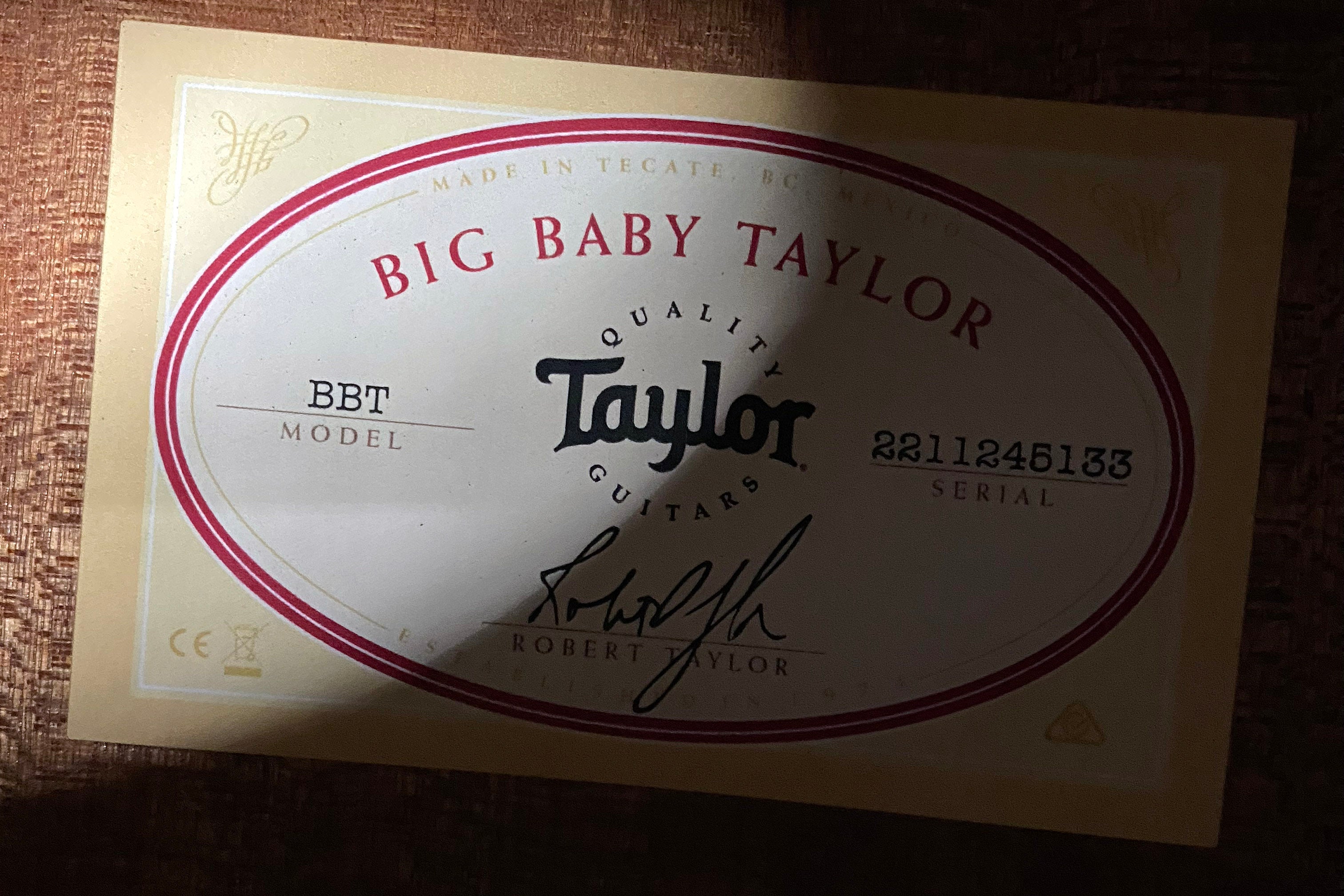 NEW! Taylor Big Baby Taylor BBT - Natural - 3.75lbs - Authorized Dealer - G06201