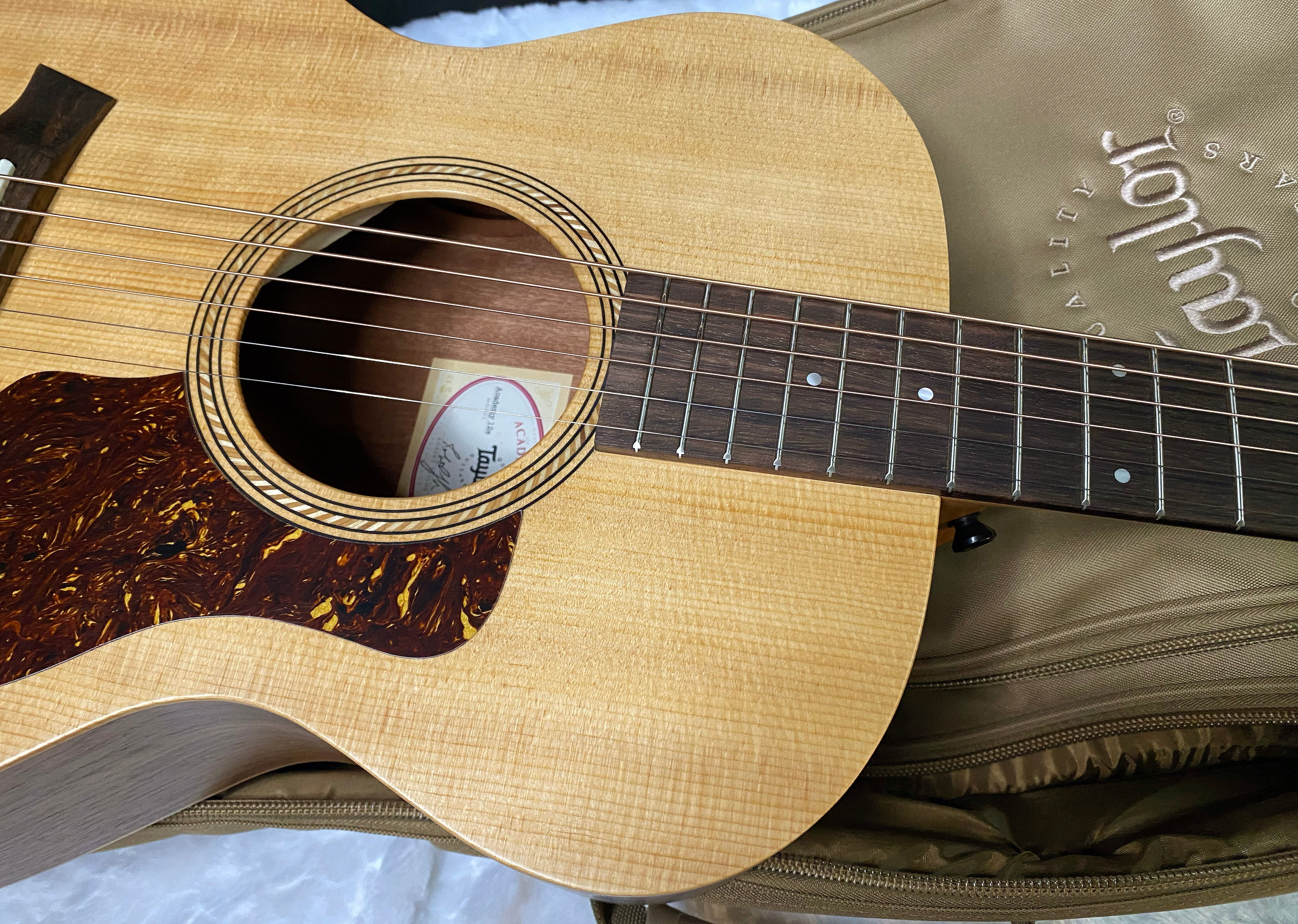 NEW! Taylor Academy 12e Acoustic-electric Guitar - Natural - 4.3lbs - Authorized Dealer - G06271