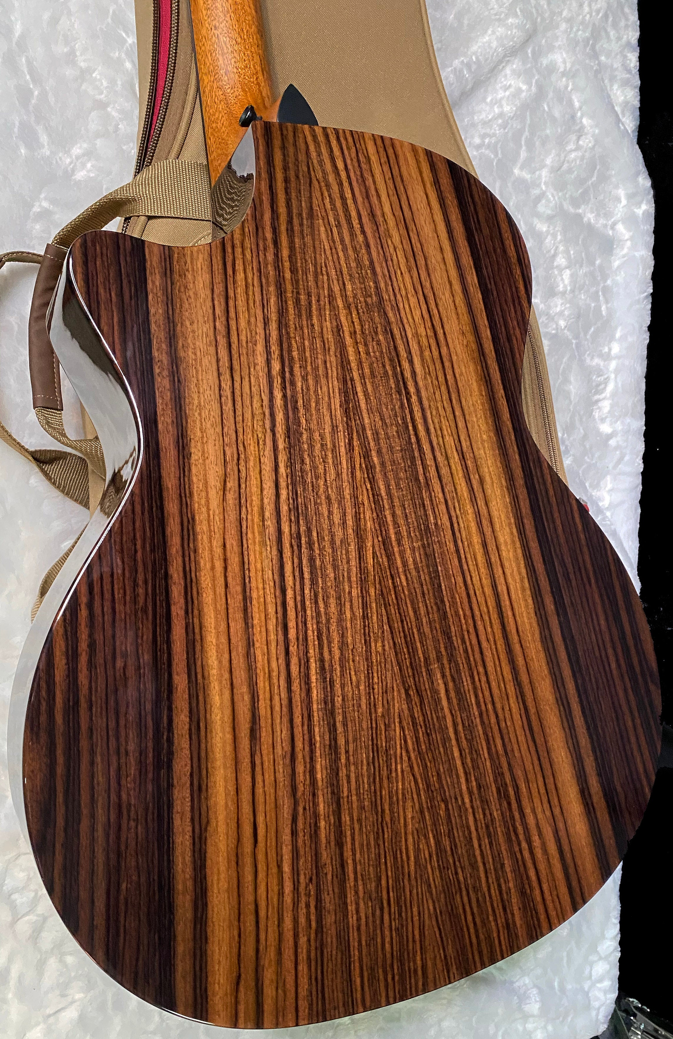 NEW! Taylor 414ce Studio Acoustic-Electric Guitar - Natural - 4.7lbs - Authorized Dealer - G06216