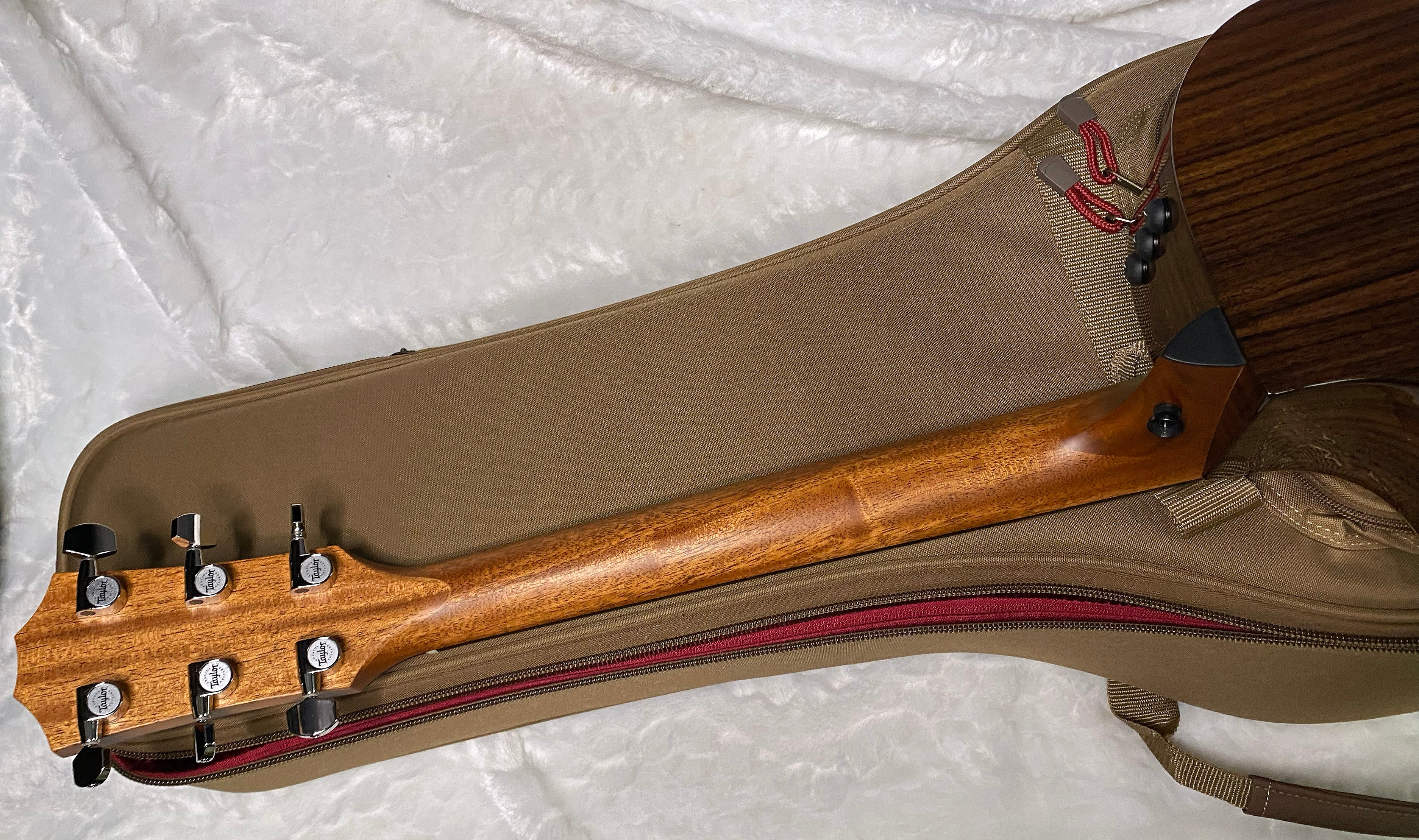 NEW! Taylor 414ce Studio Acoustic-Electric Guitar - Shaded Edgeburst - 4.75lbs - Authorized Dealer - G06278