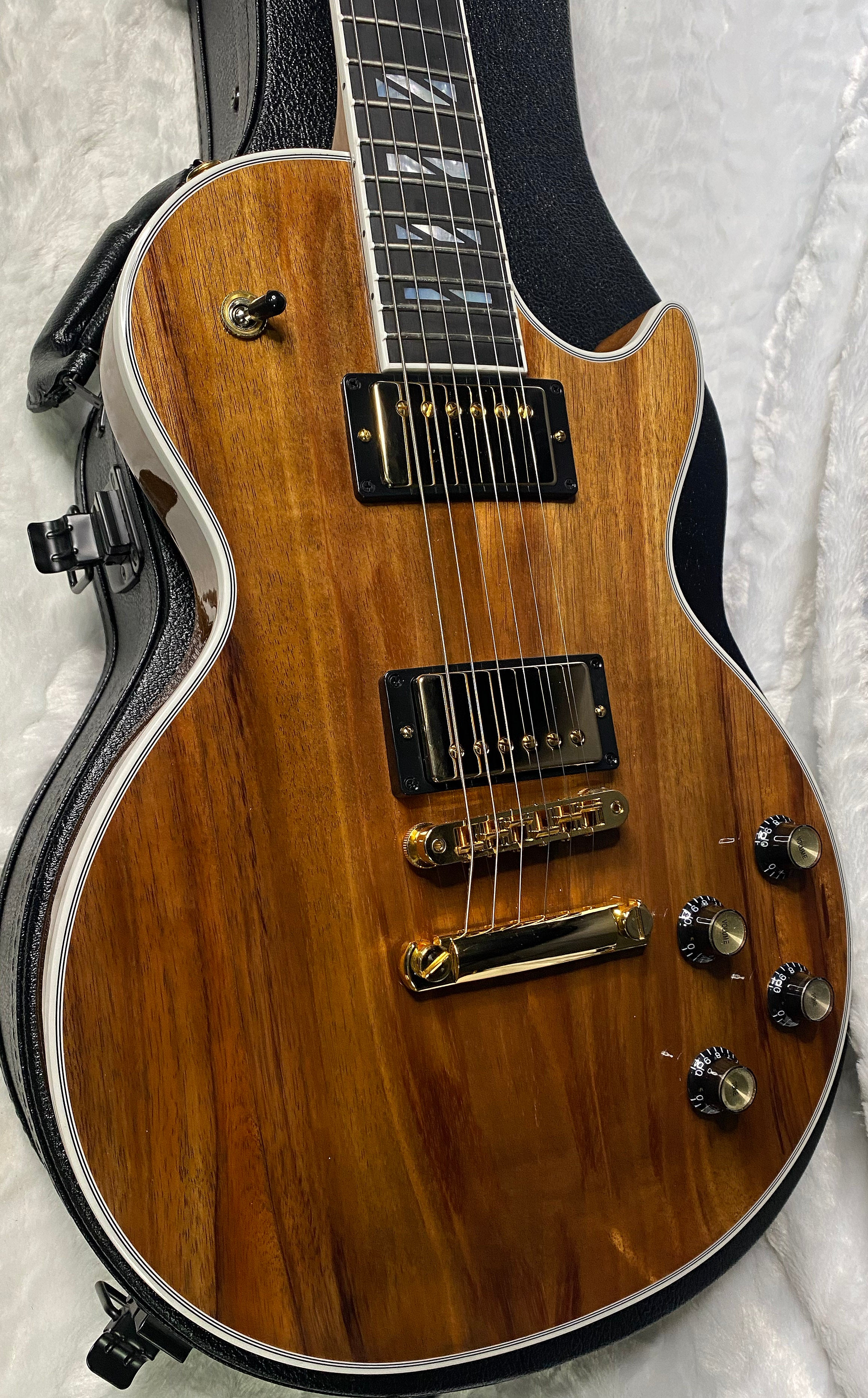 NEW ! Gibson Les Paul Supreme - Koa Top - Super Limited Edition - Authorized Dealer - 8.9 lbs - G07005
