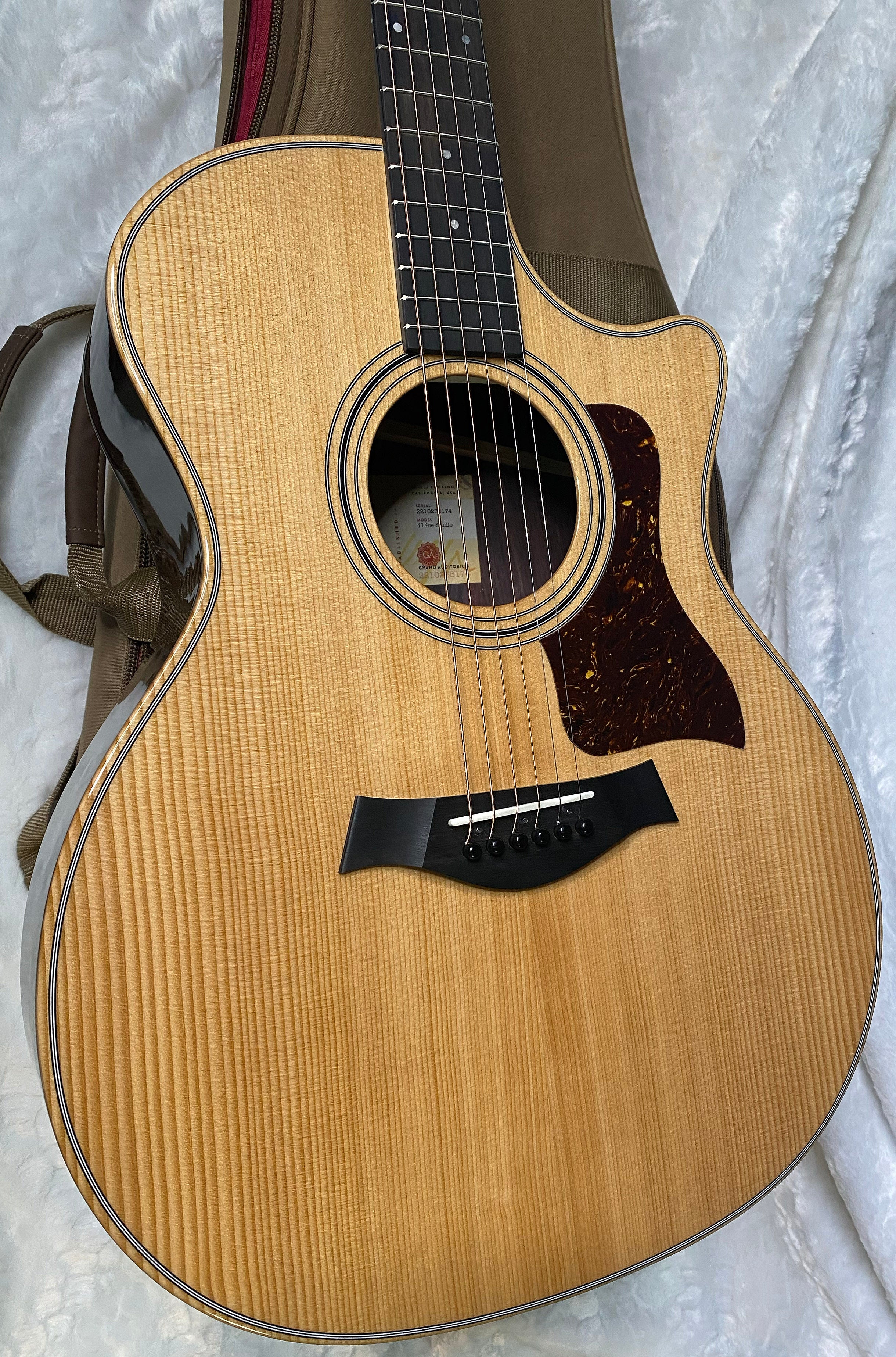 NEW! Taylor 414ce Studio Acoustic-Electric Guitar - Natural - 4.7lbs - Authorized Dealer - Serial # 2210235174